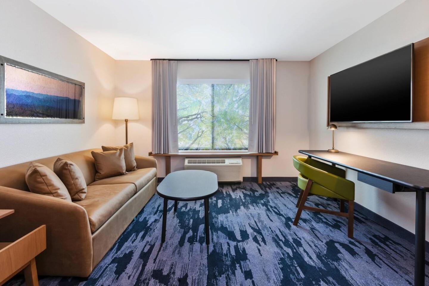 Fairfield Inn & Suites by Marriott Goshen photo 2