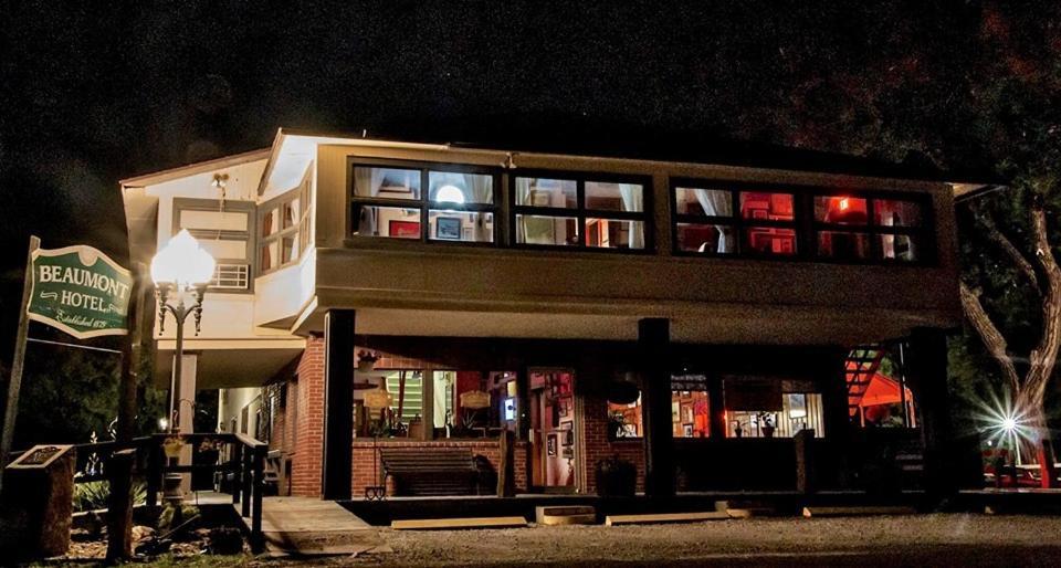Beaumont Hotel photo 1
