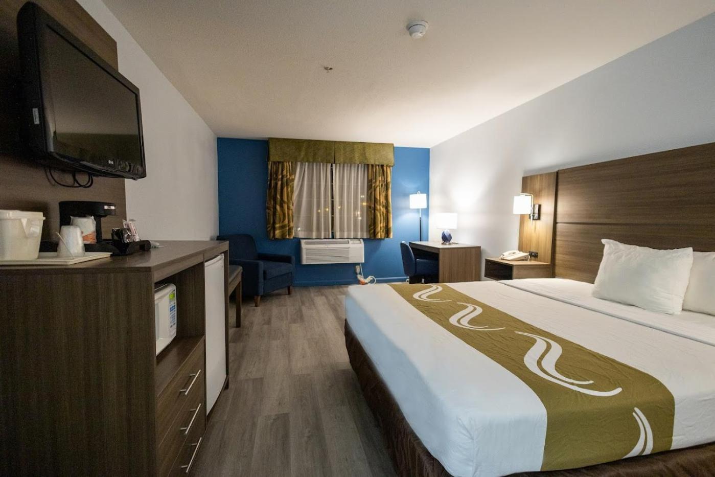 Quality Inn & Suites Tulare photo 7