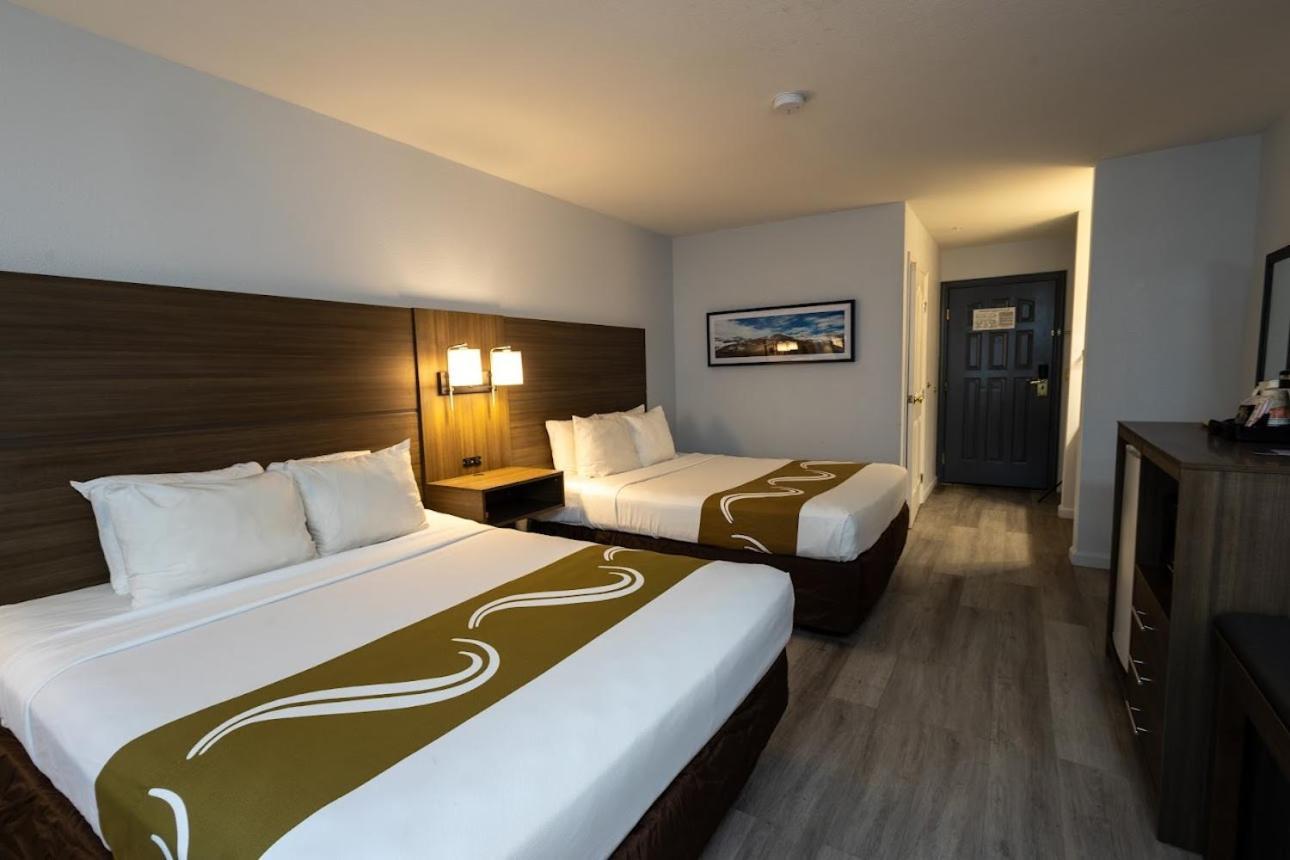Quality Inn & Suites Tulare photo 9