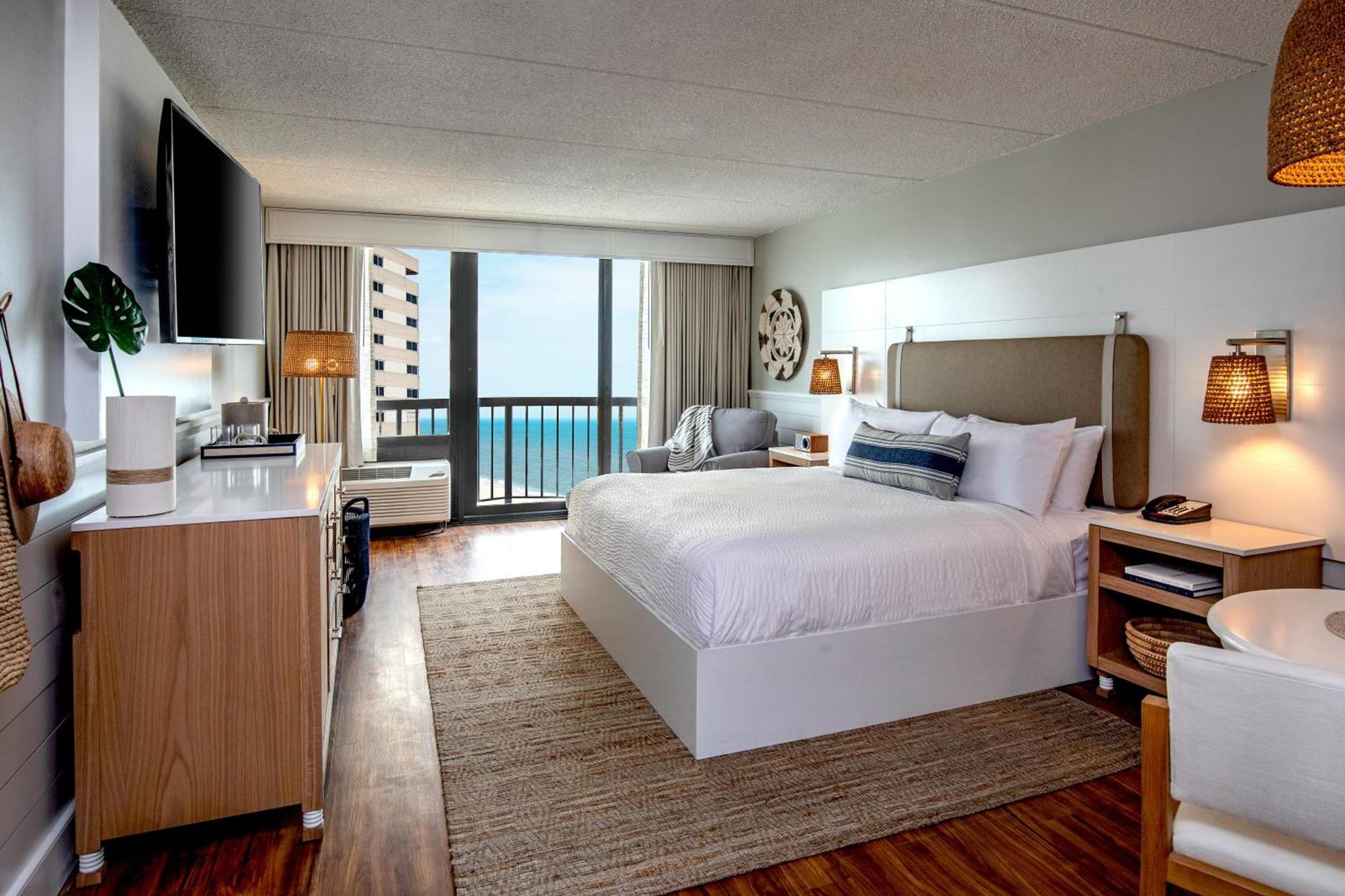 Ashore Oceanfront Hotel by Marriott photo 10