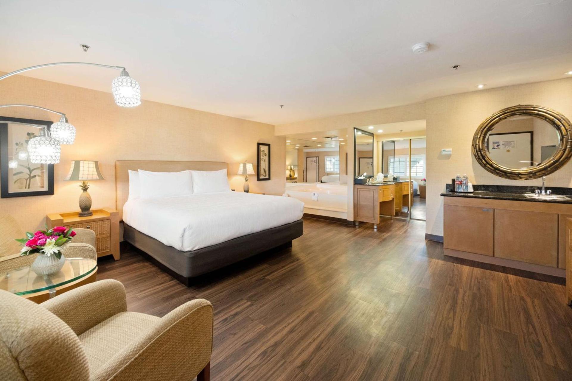 Best Western Plus Las Brisas Hotel photo 11
