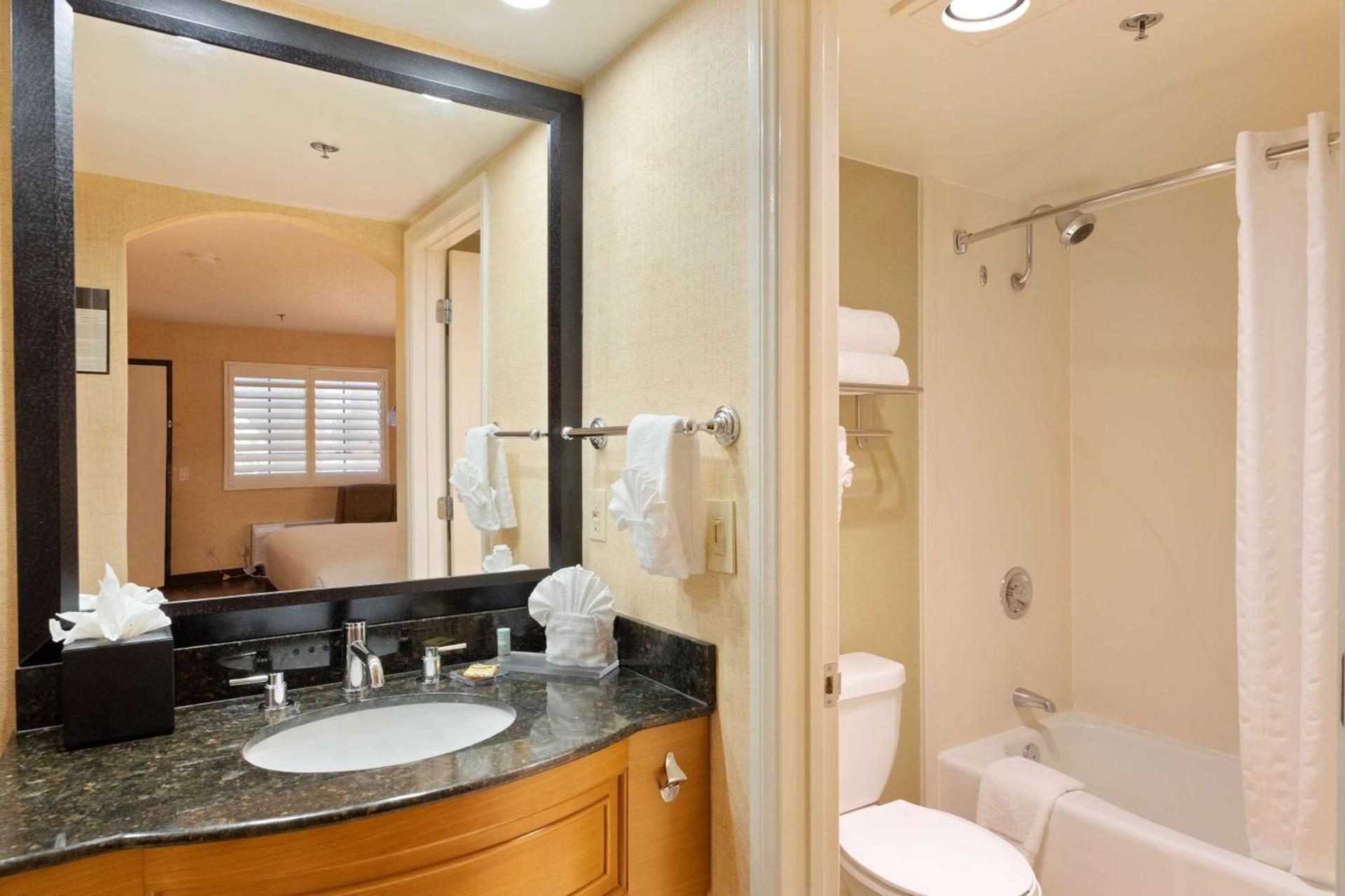 Best Western Plus Las Brisas Hotel photo 25