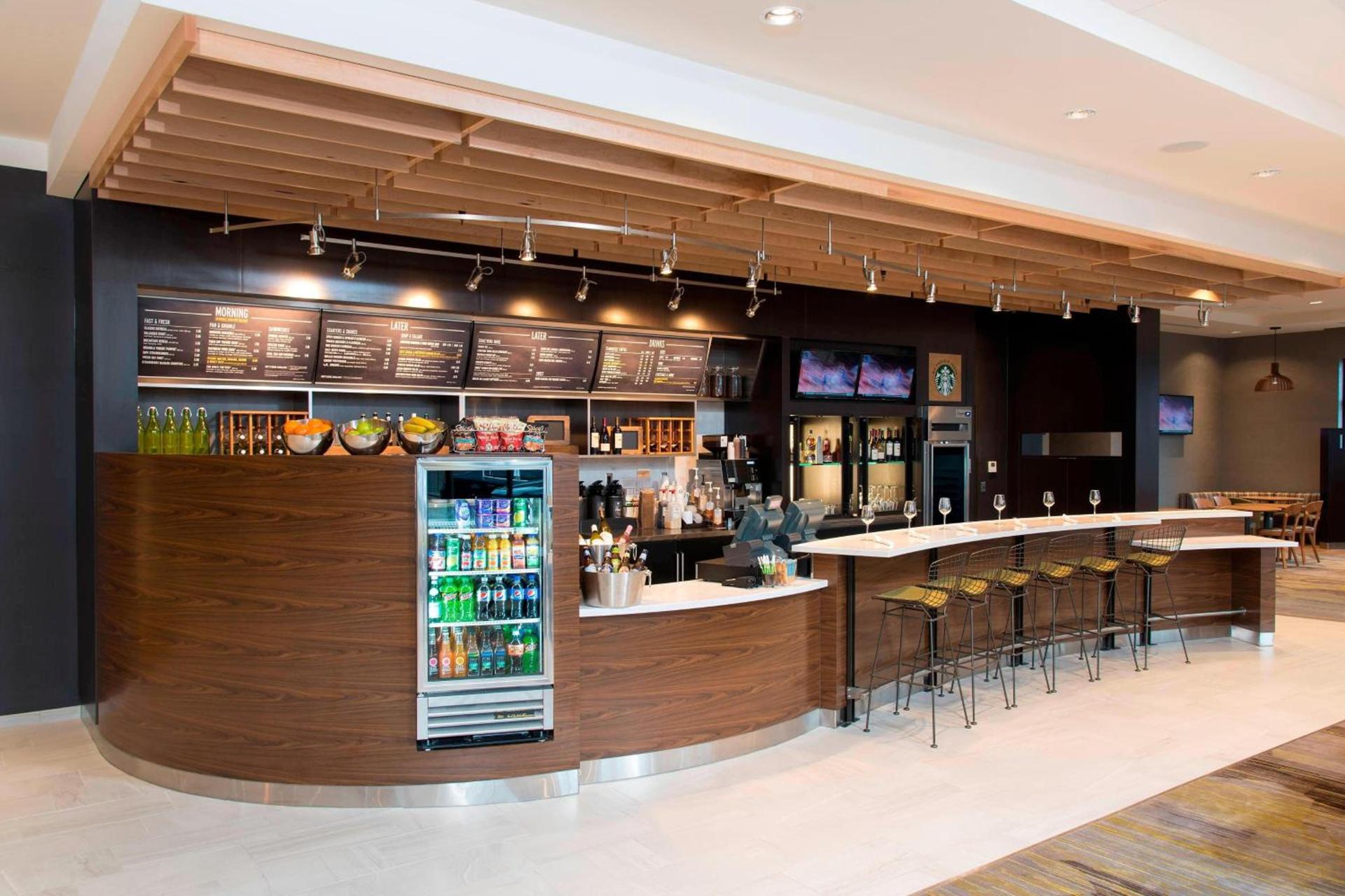 Courtyard by Marriott Holland Downtown photo 19