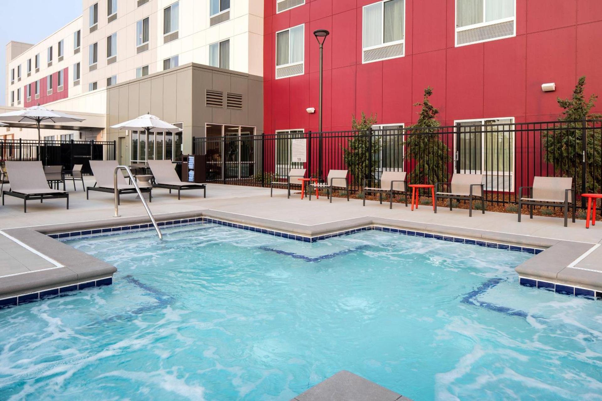 Courtyard by Marriott Pullman photo 34