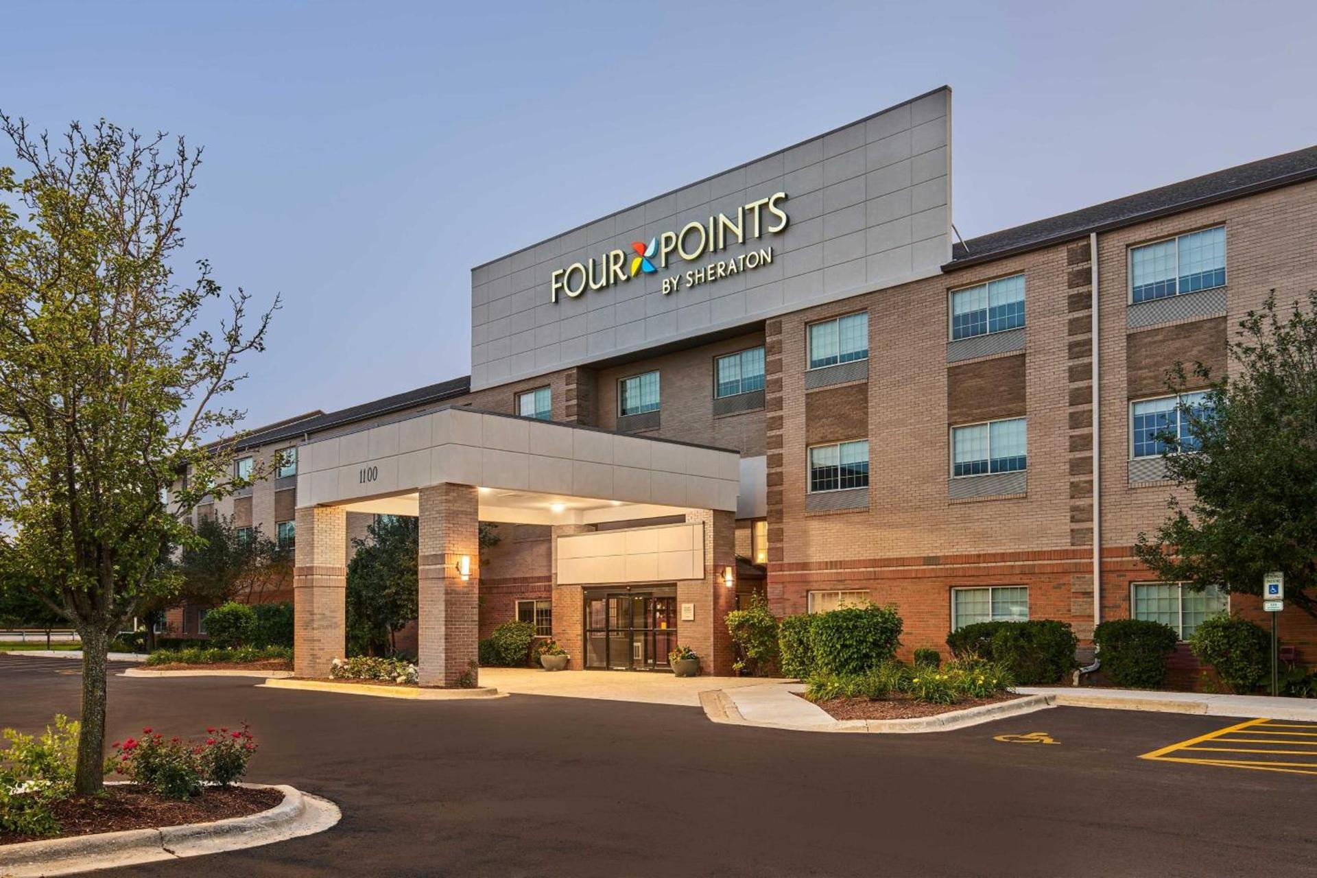 Four Points by Sheraton Chicago Schaumburg photo 2