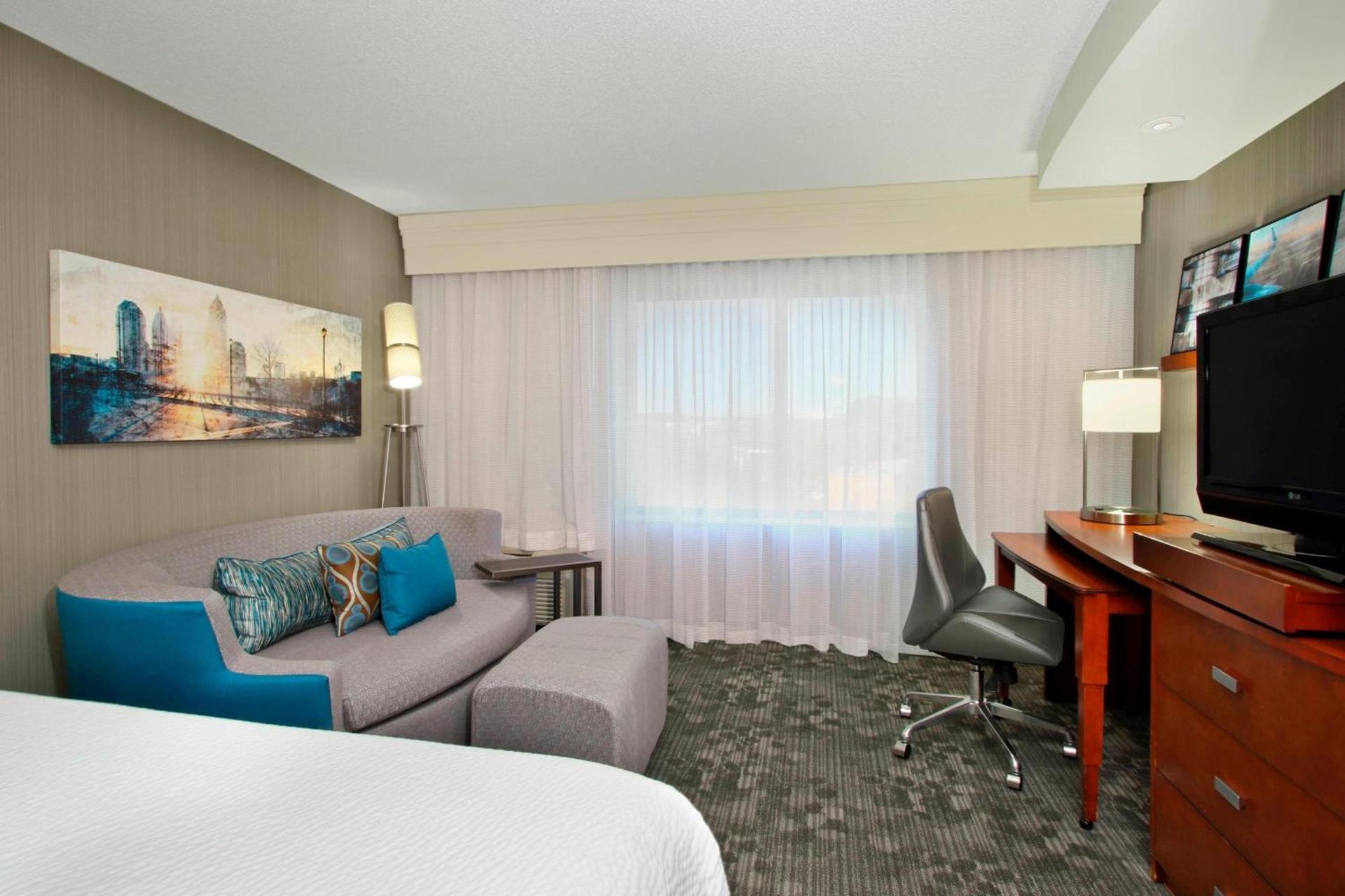 Courtyard by Marriott Atlanta Airport West photo 7