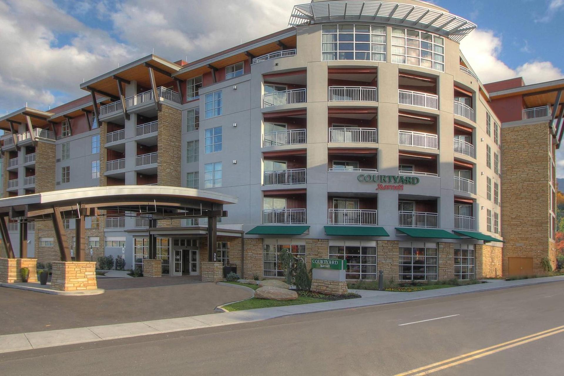 Courtyard by Marriott Gatlinburg Downtown photo 1