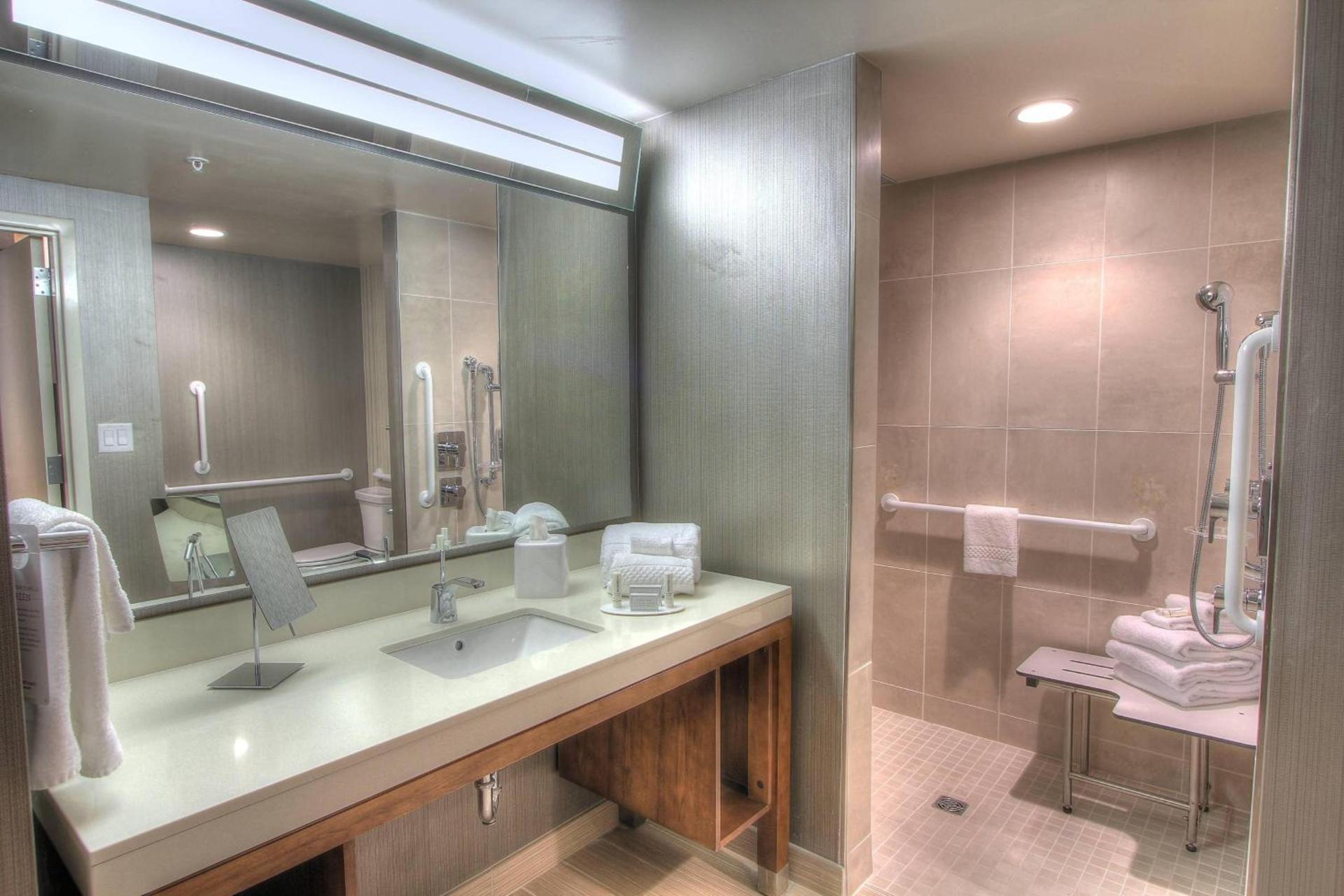 Courtyard by Marriott Gatlinburg Downtown photo 14
