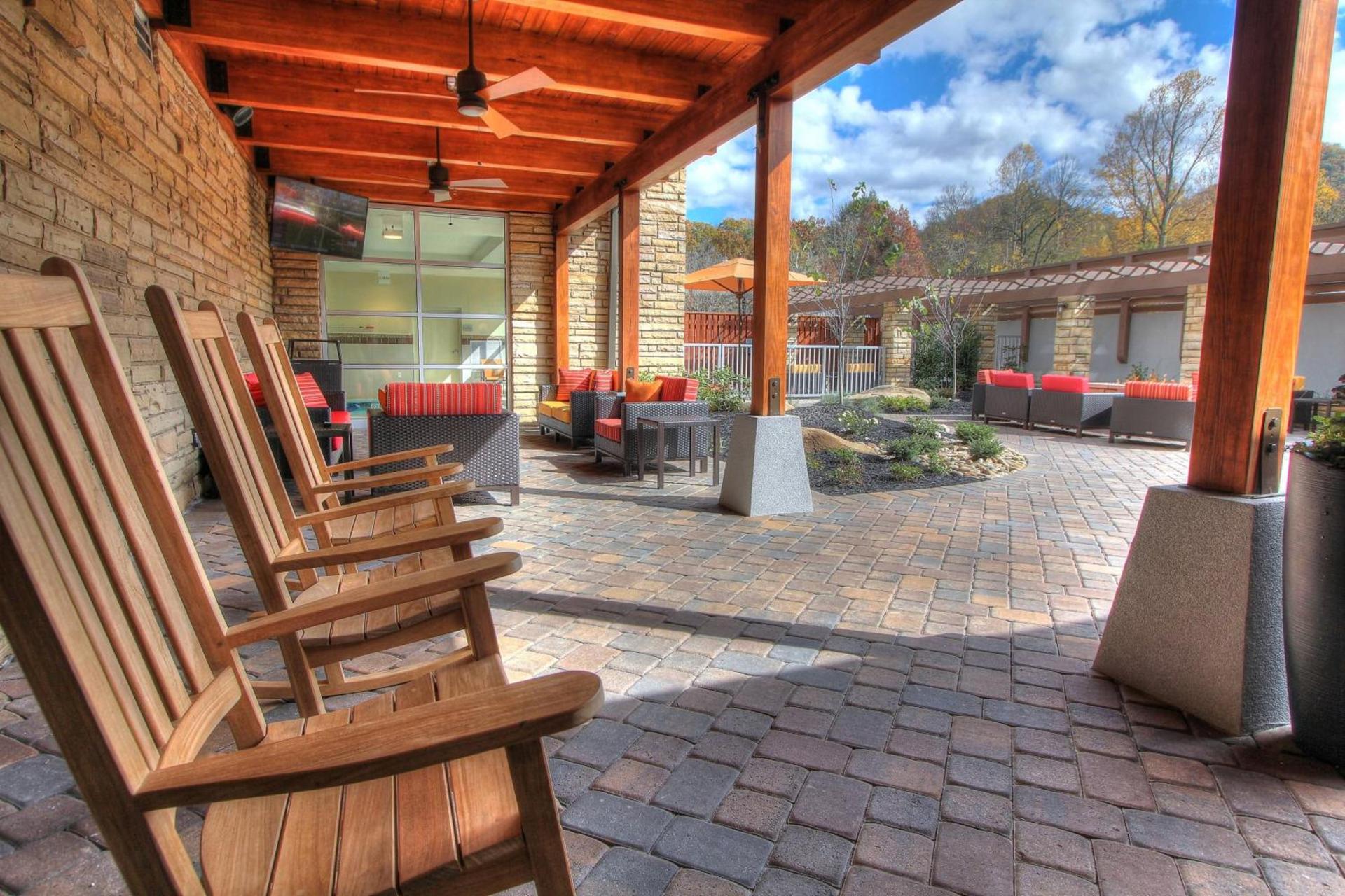 Courtyard by Marriott Gatlinburg Downtown photo 17