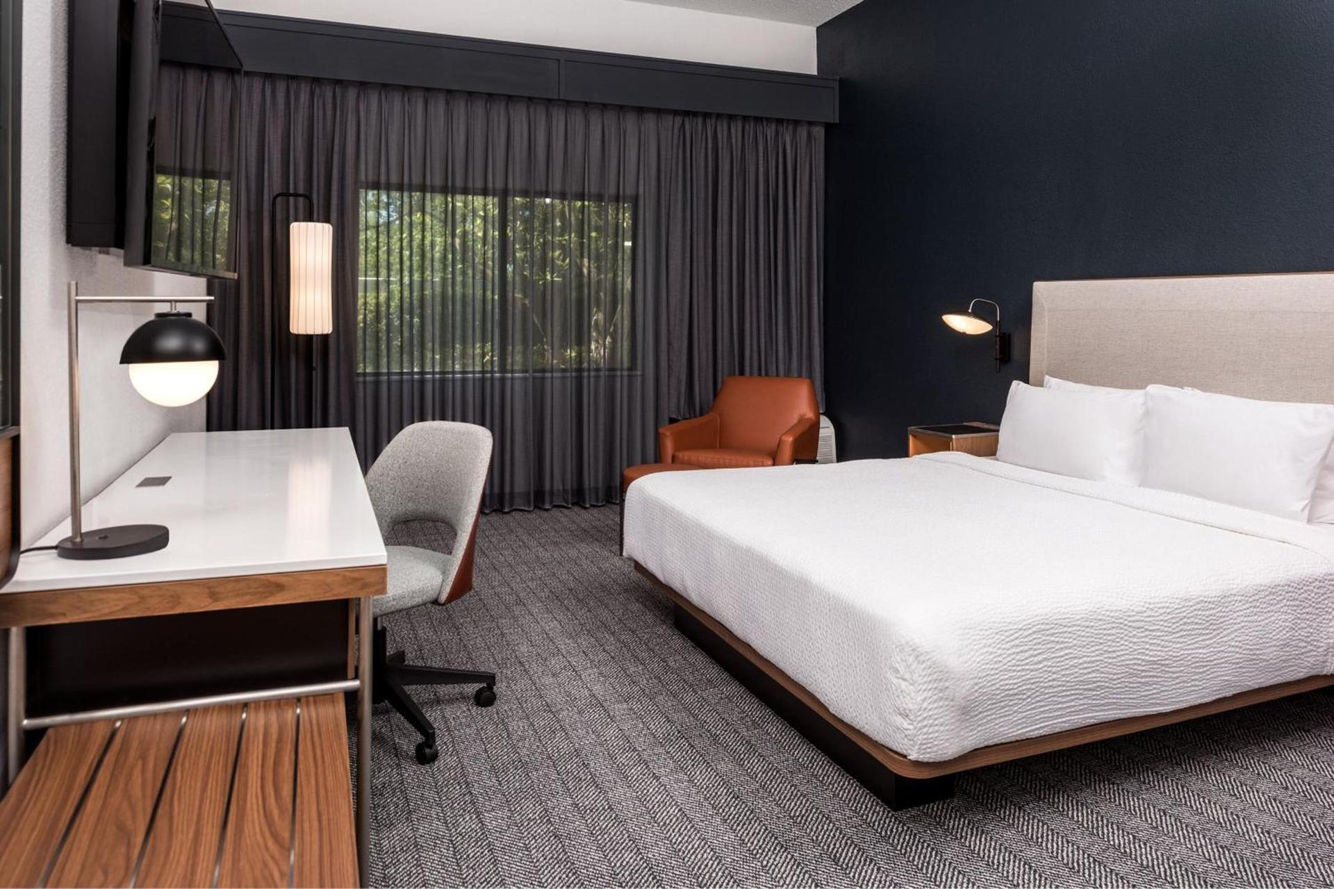 Courtyard by Marriott Charlotte Ballantyne photo 30