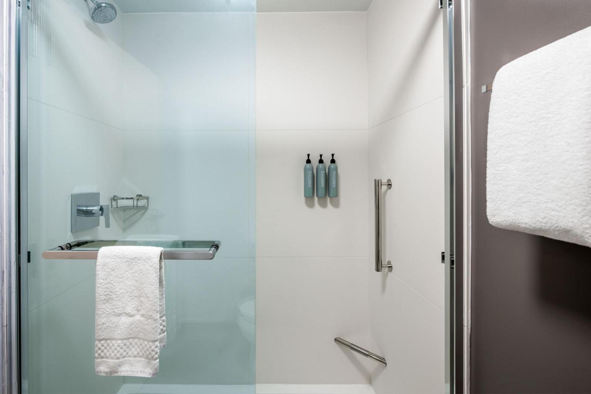Courtyard by Marriott Charlotte Ballantyne photo 35