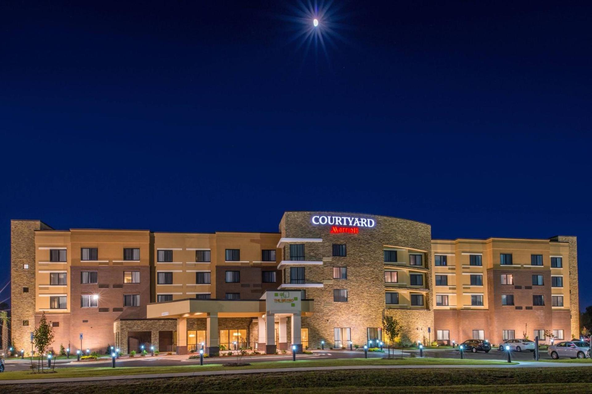 Courtyard by Marriott Jacksonville — hotel in Jacksonville