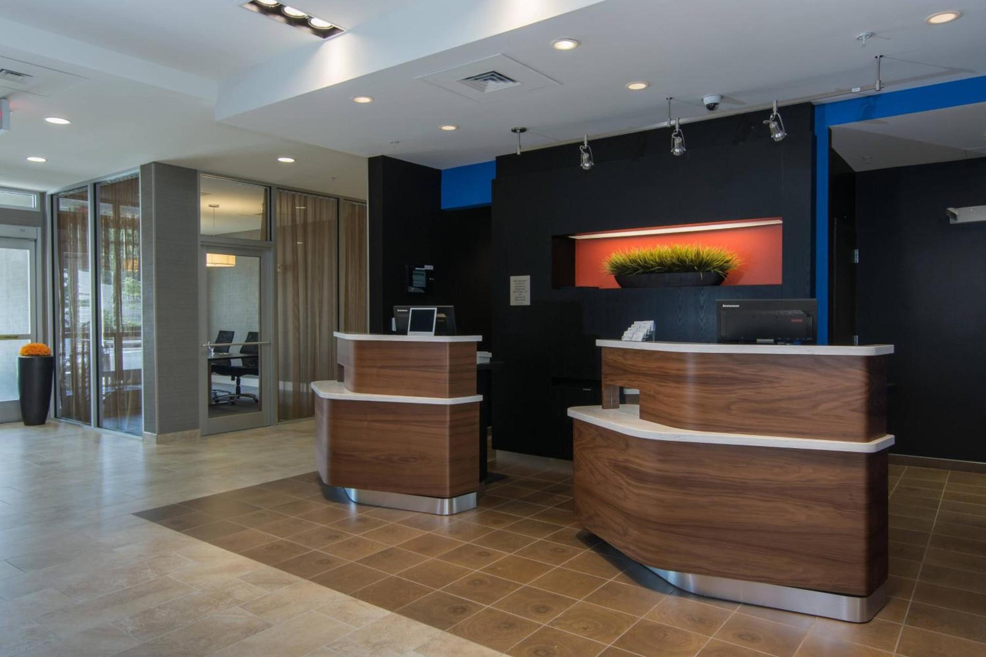 Courtyard by Marriott Raleigh-Durham Airport/Brier Creek photo 3