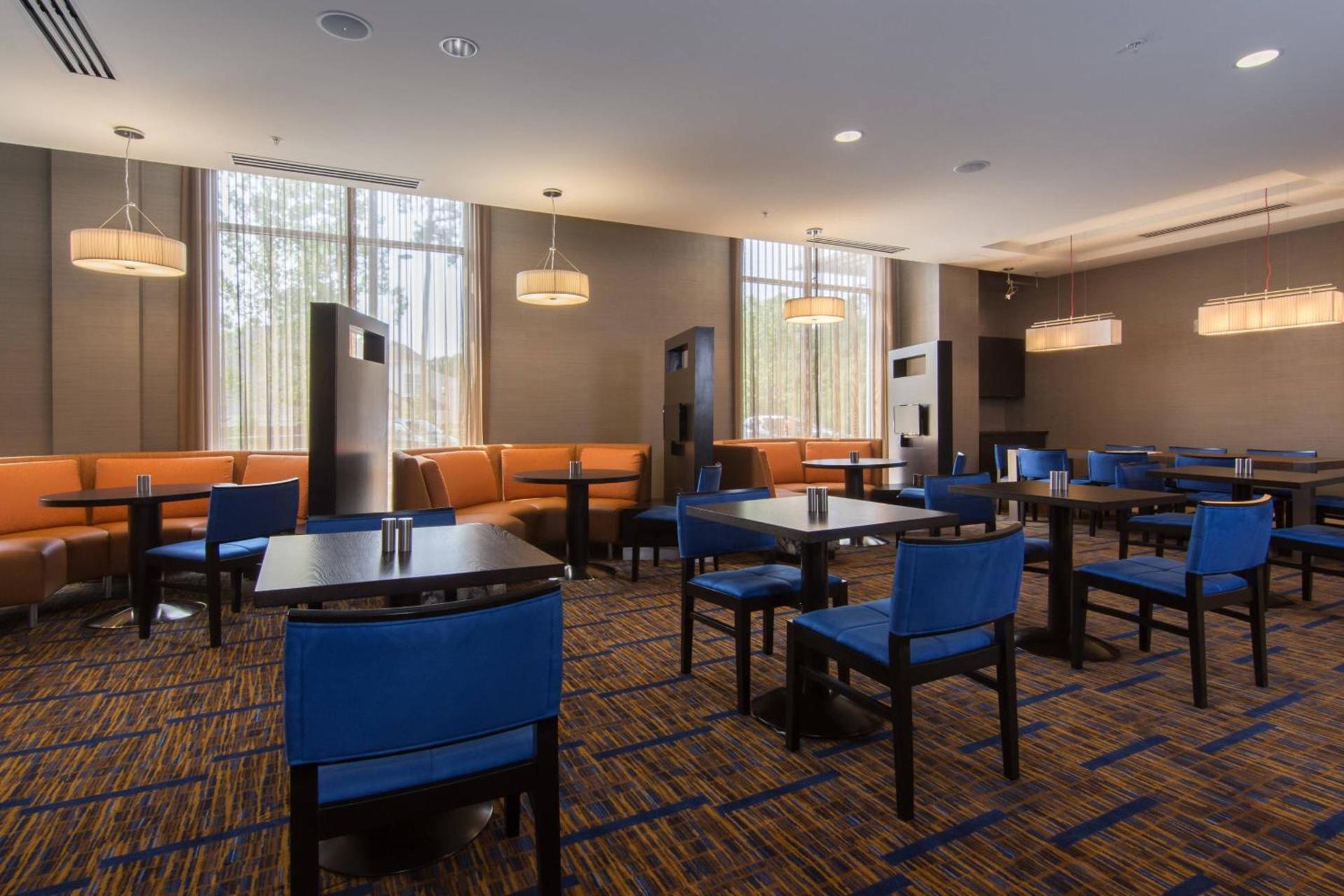 Courtyard by Marriott Raleigh-Durham Airport/Brier Creek photo 4