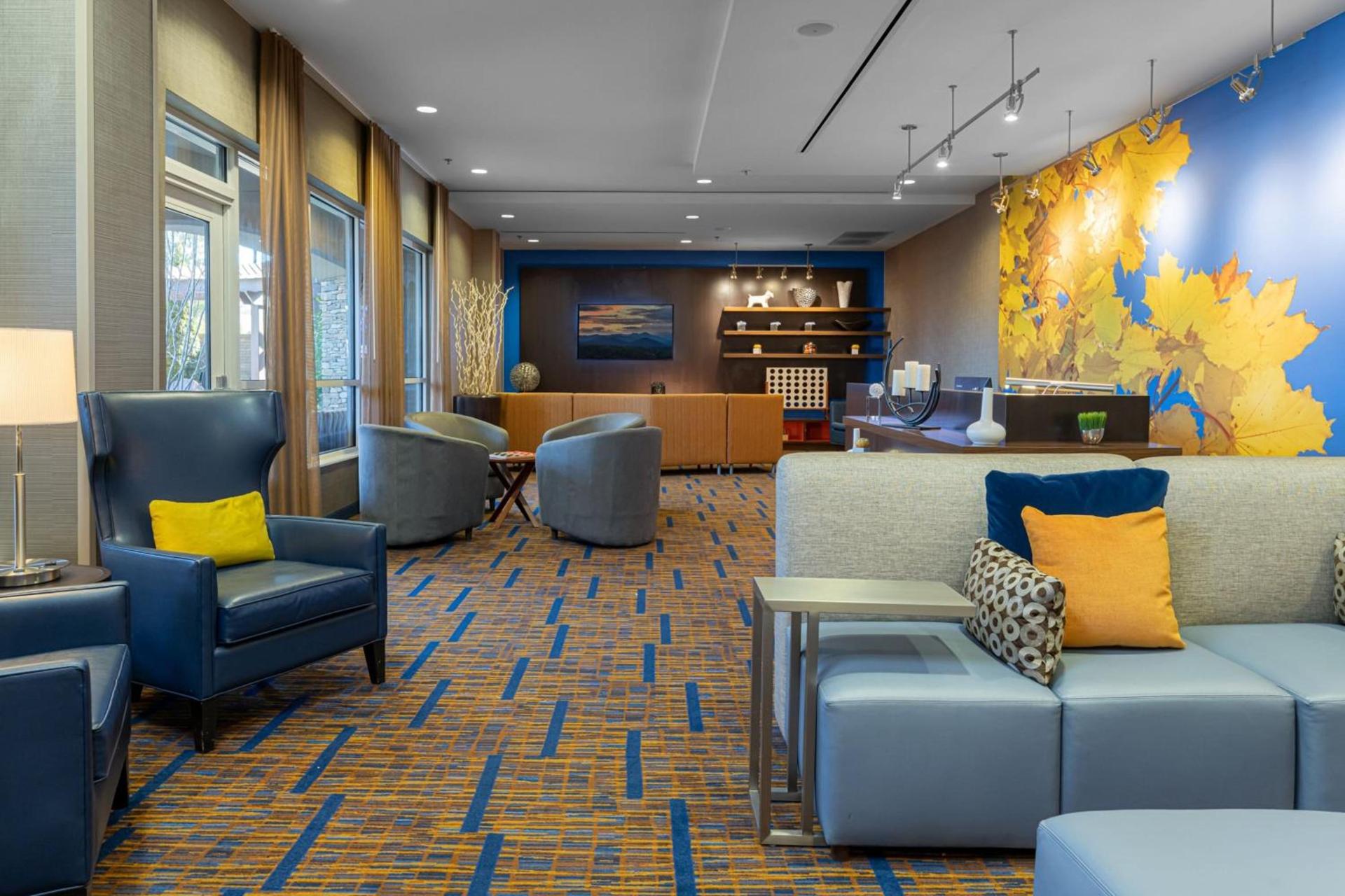 Courtyard by Marriott Asheville Airport photo 5