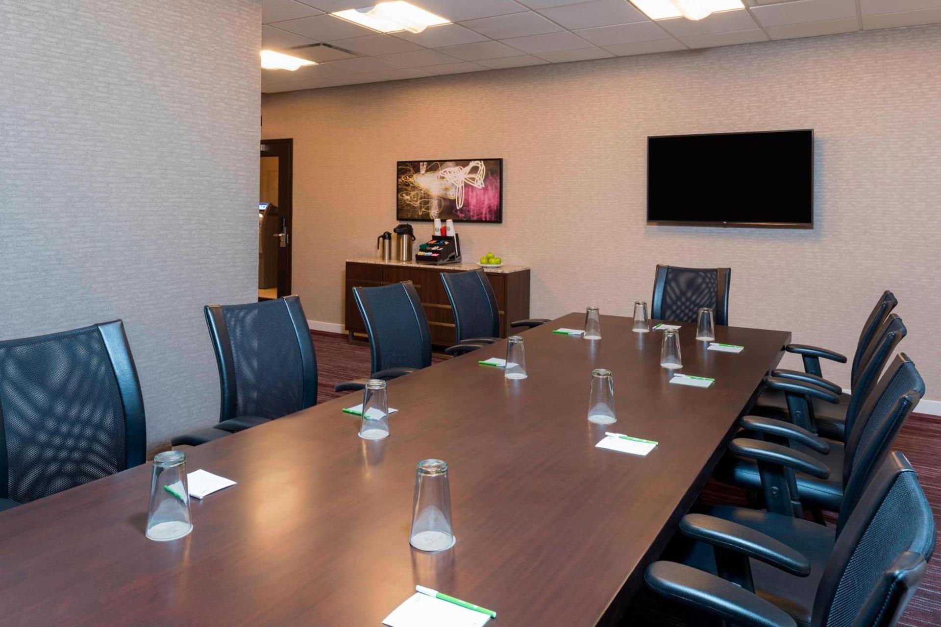 Courtyard by Marriott Louisville Downtown photo 29