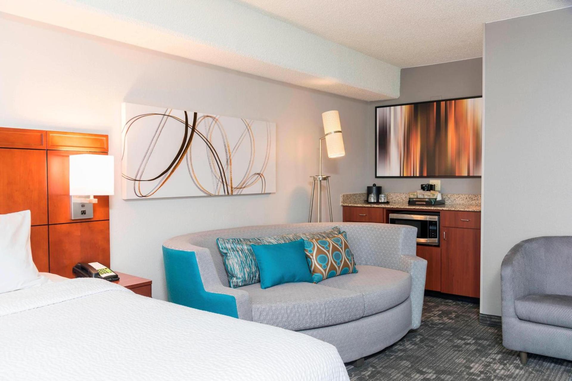 Courtyard by Marriott Louisville Downtown photo 15