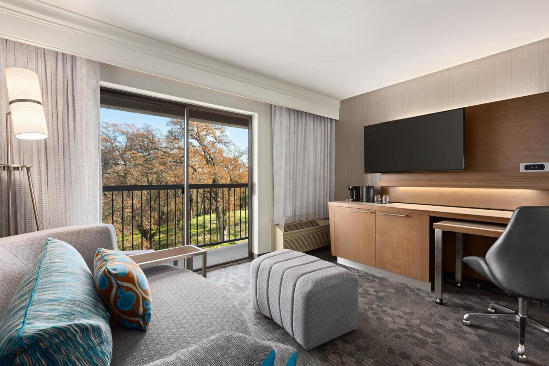 Courtyard by Marriott Roseville photo 15