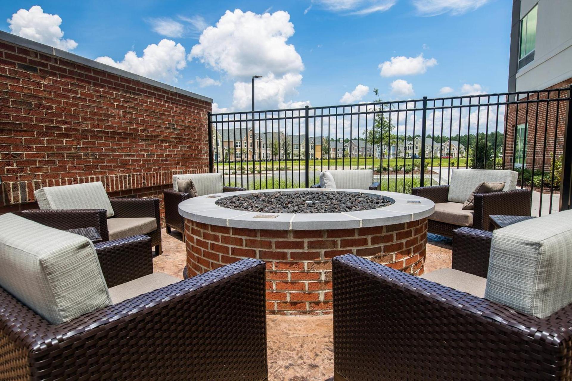 Courtyard by Marriott Columbia Cayce photo 15