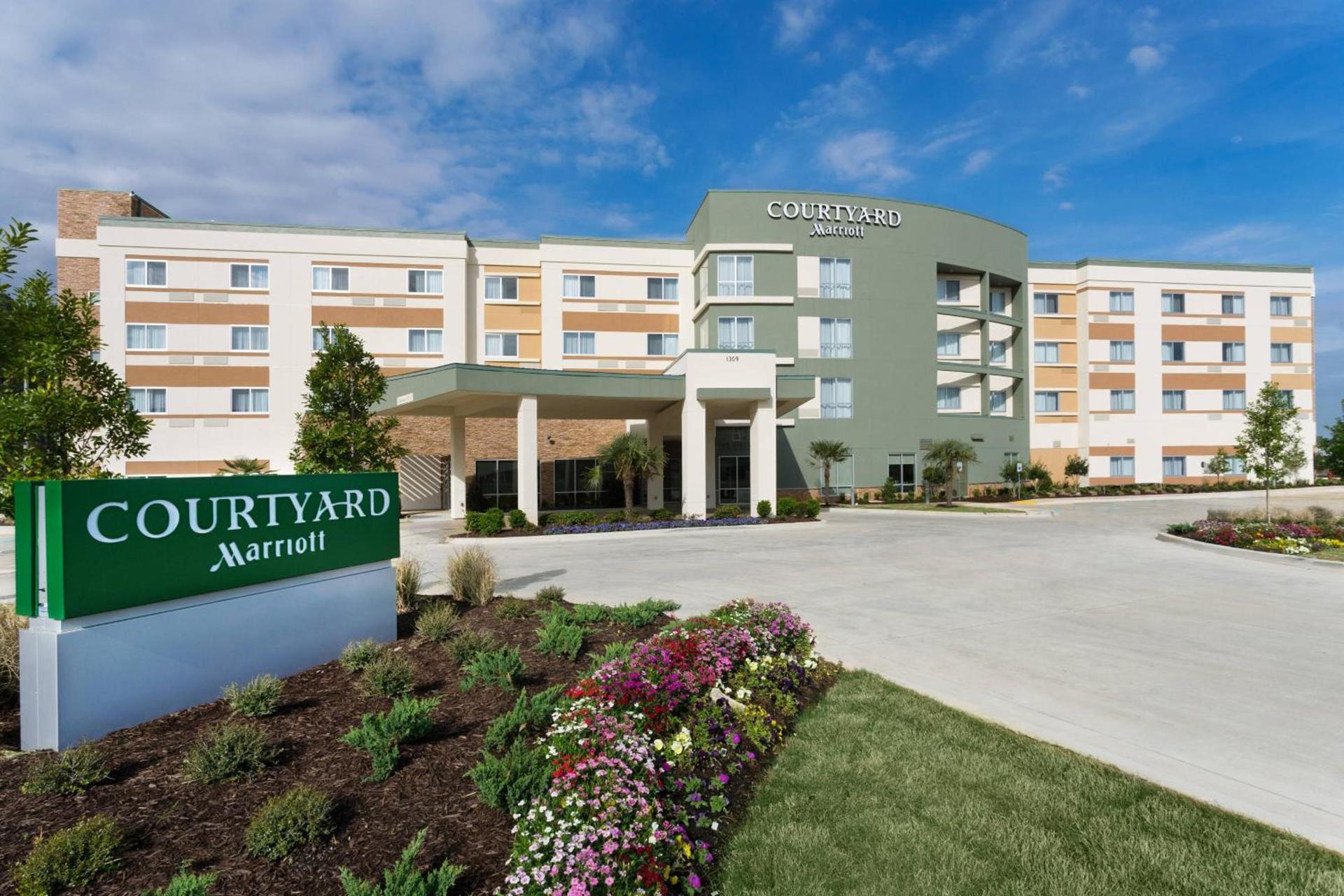 Courtyard by Marriott Ruston photo 2