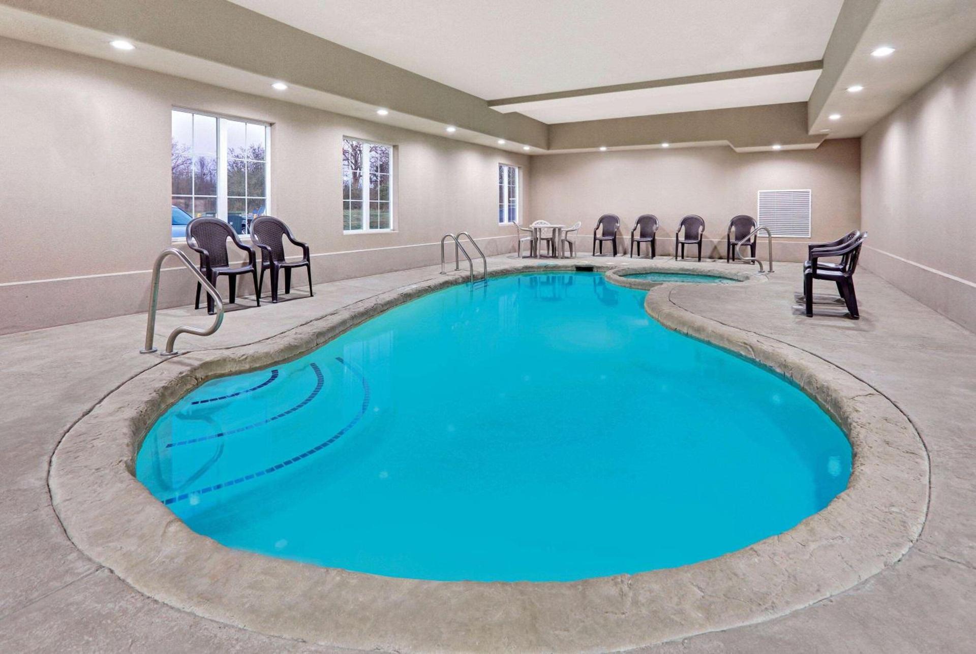La Quinta by Wyndham Sulphur Springs photo 10