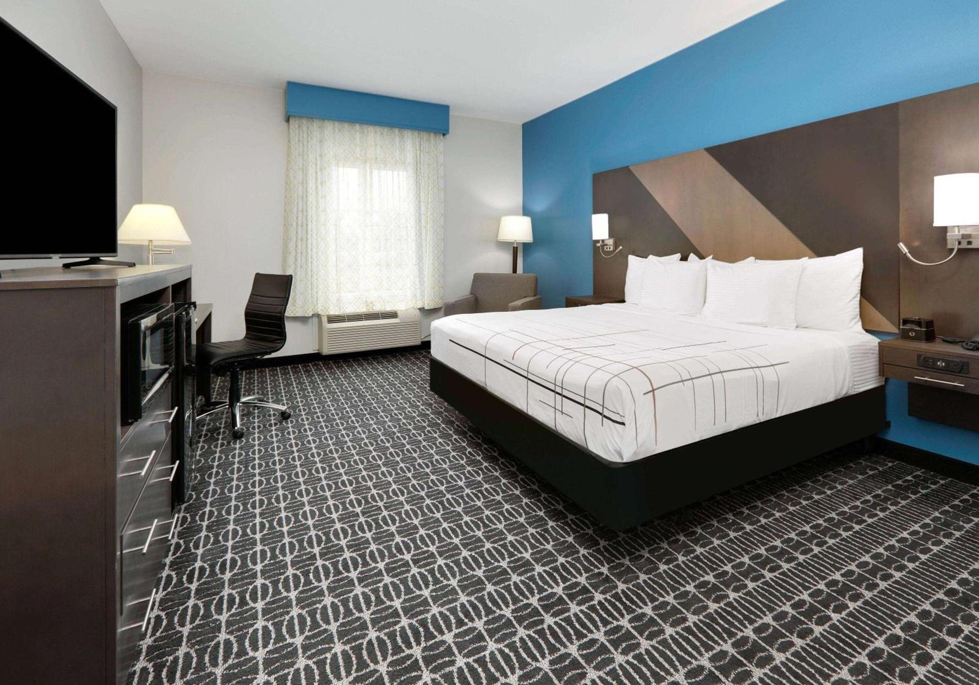 La Quinta by Wyndham Sulphur Springs photo 24