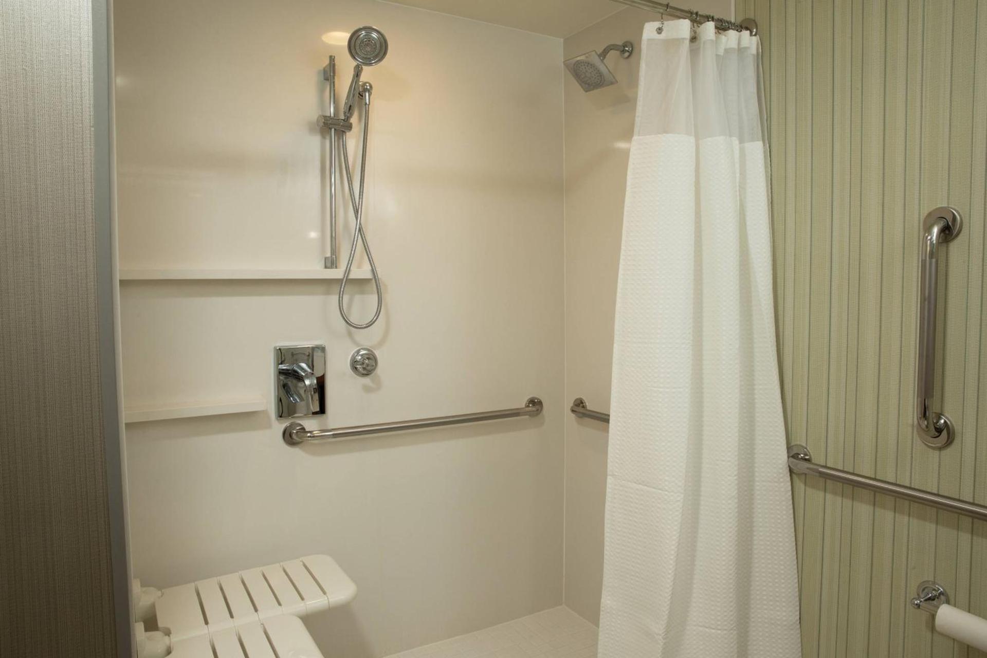 Courtyard by Marriott Lafayette photo 13