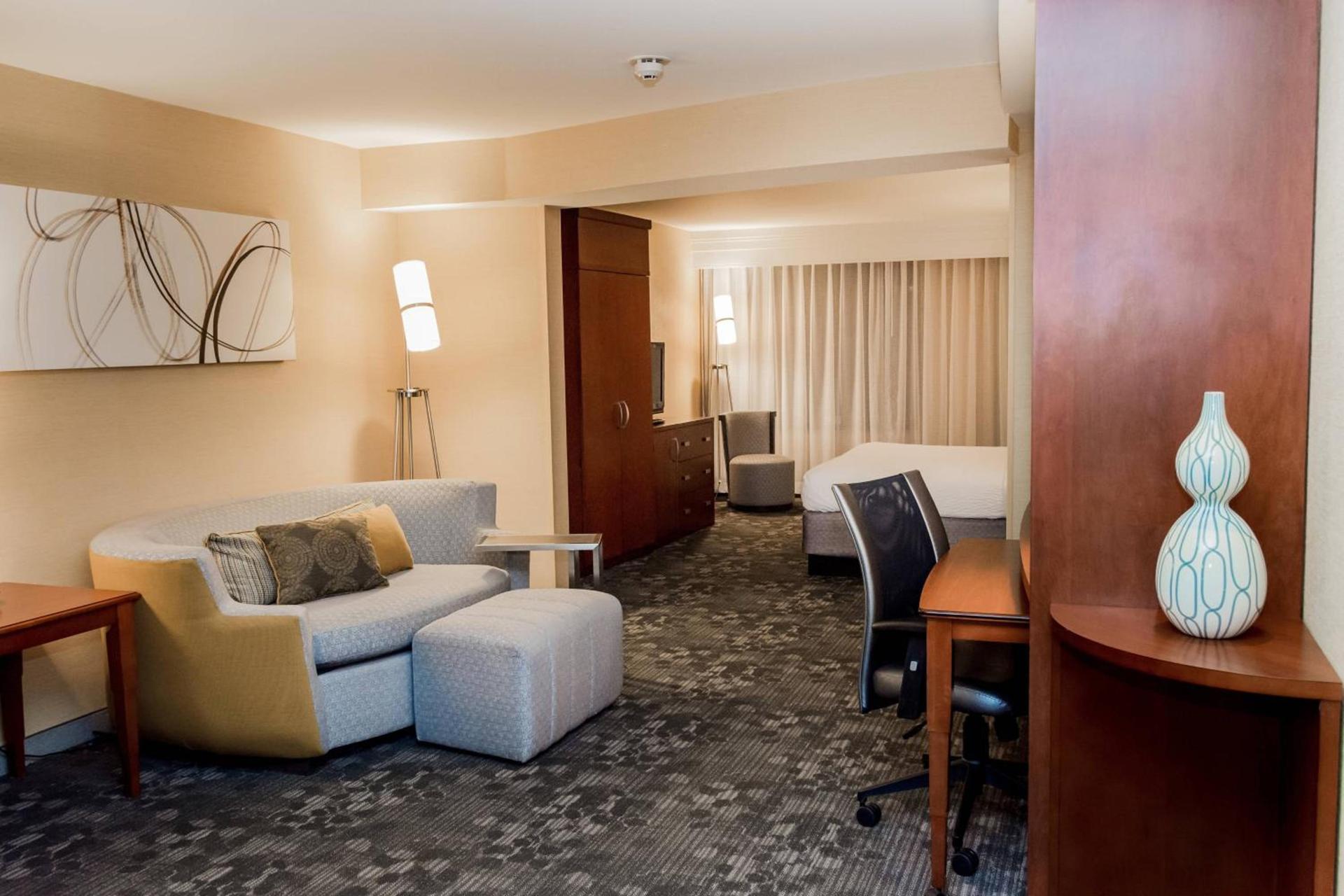Courtyard by Marriott Lafayette photo 17