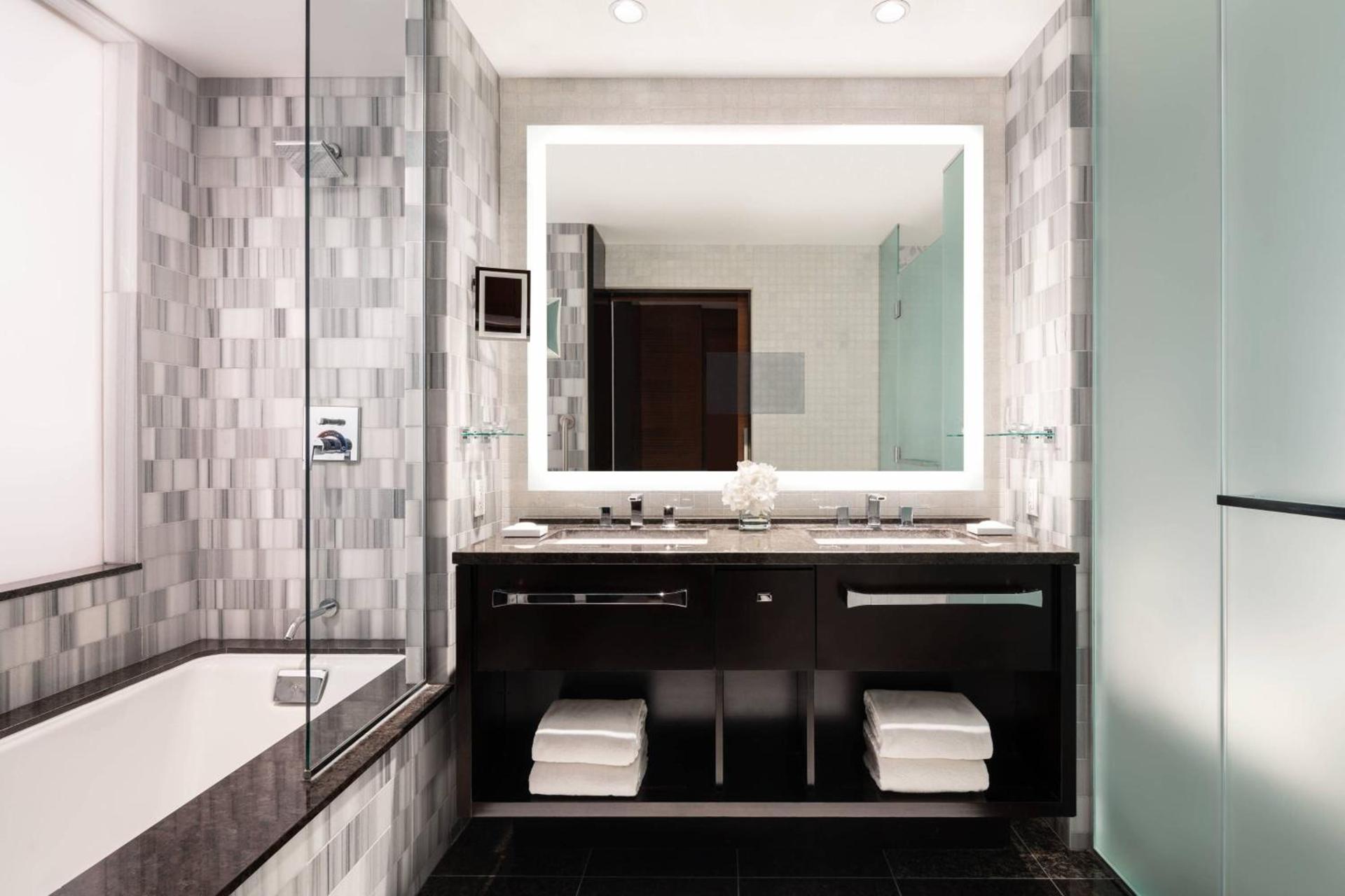 The Ritz-Carlton, Los Angeles L.A. Live photo 17