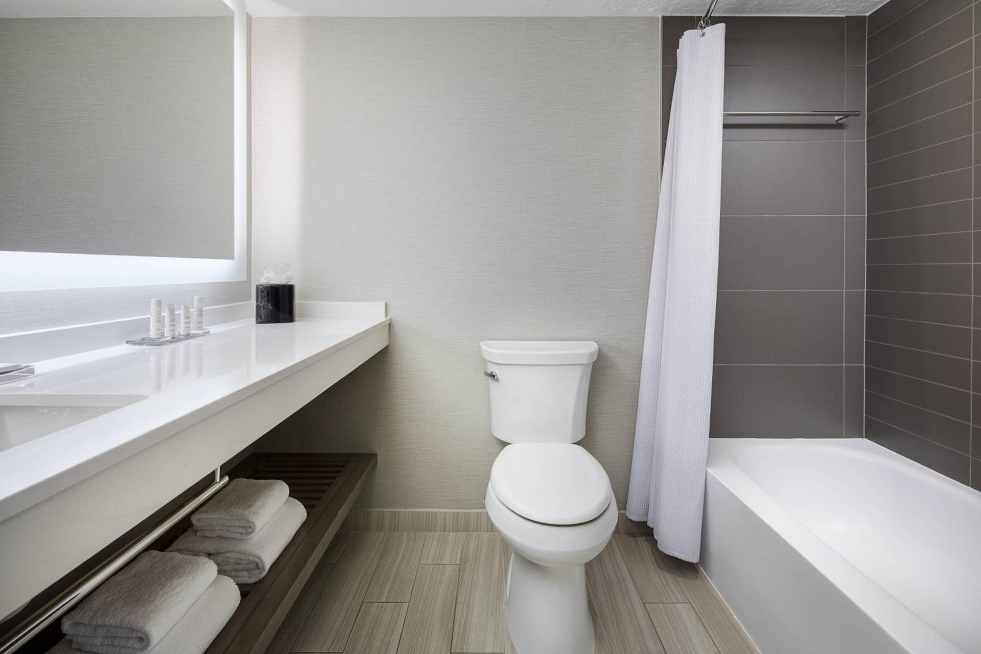 Houston Marriott South at Hobby Airport photo 15