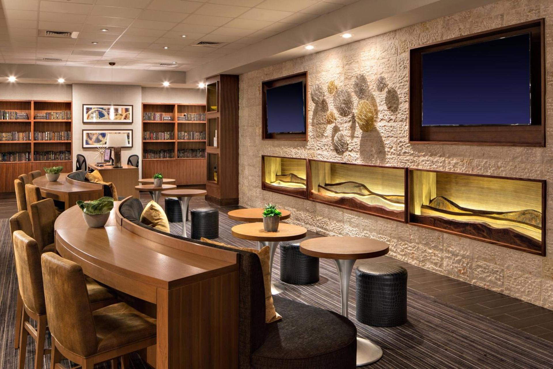 Houston Marriott South at Hobby Airport photo 23