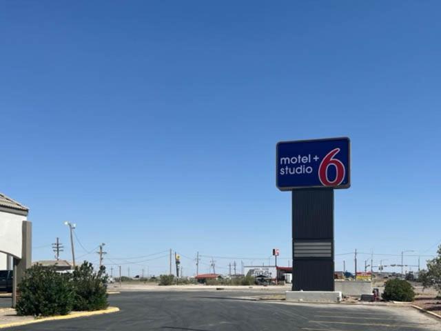 Studio 6 Pecos TX photo 18