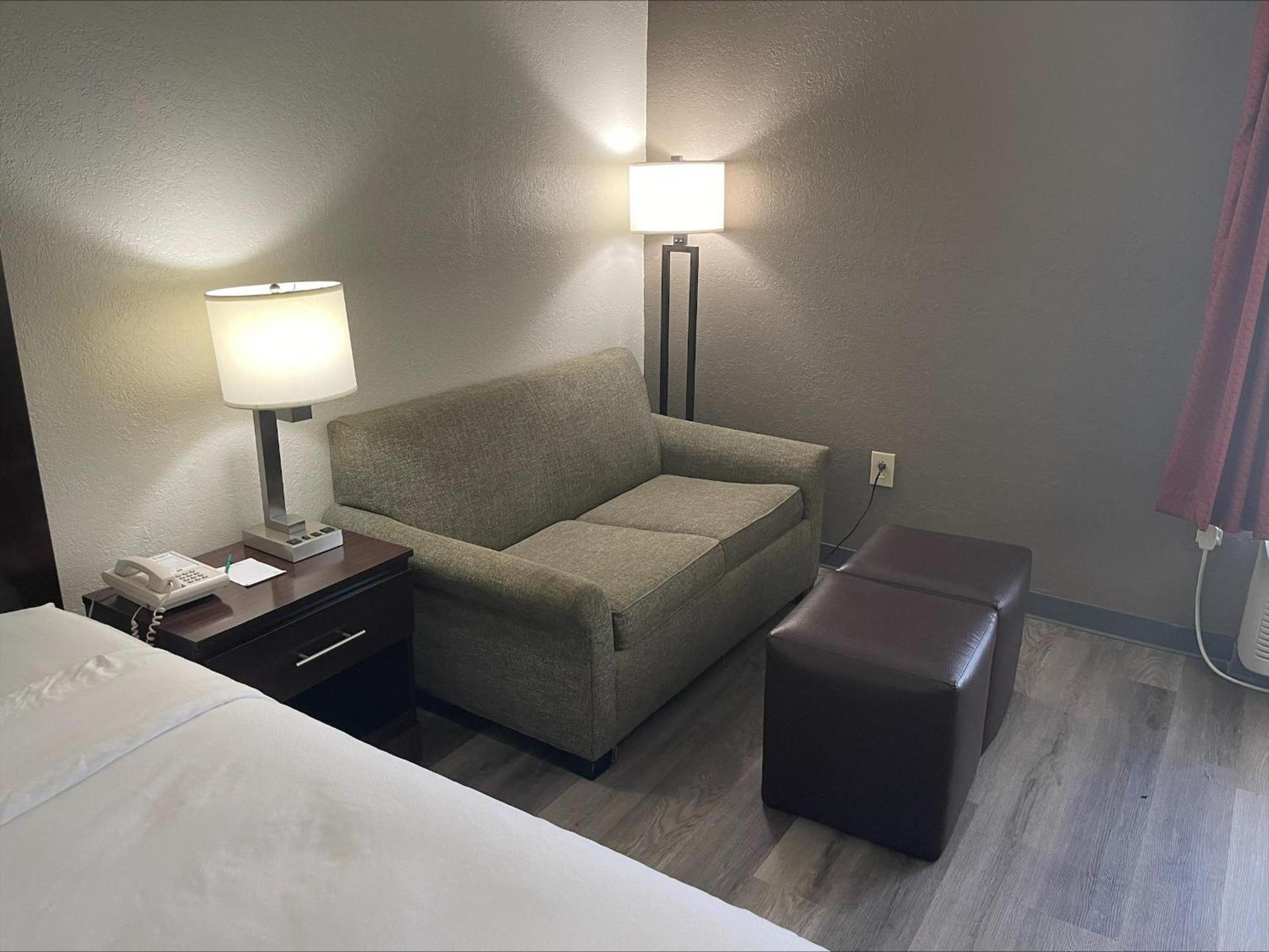 Quality Inn & Suites Lexington South photo 45
