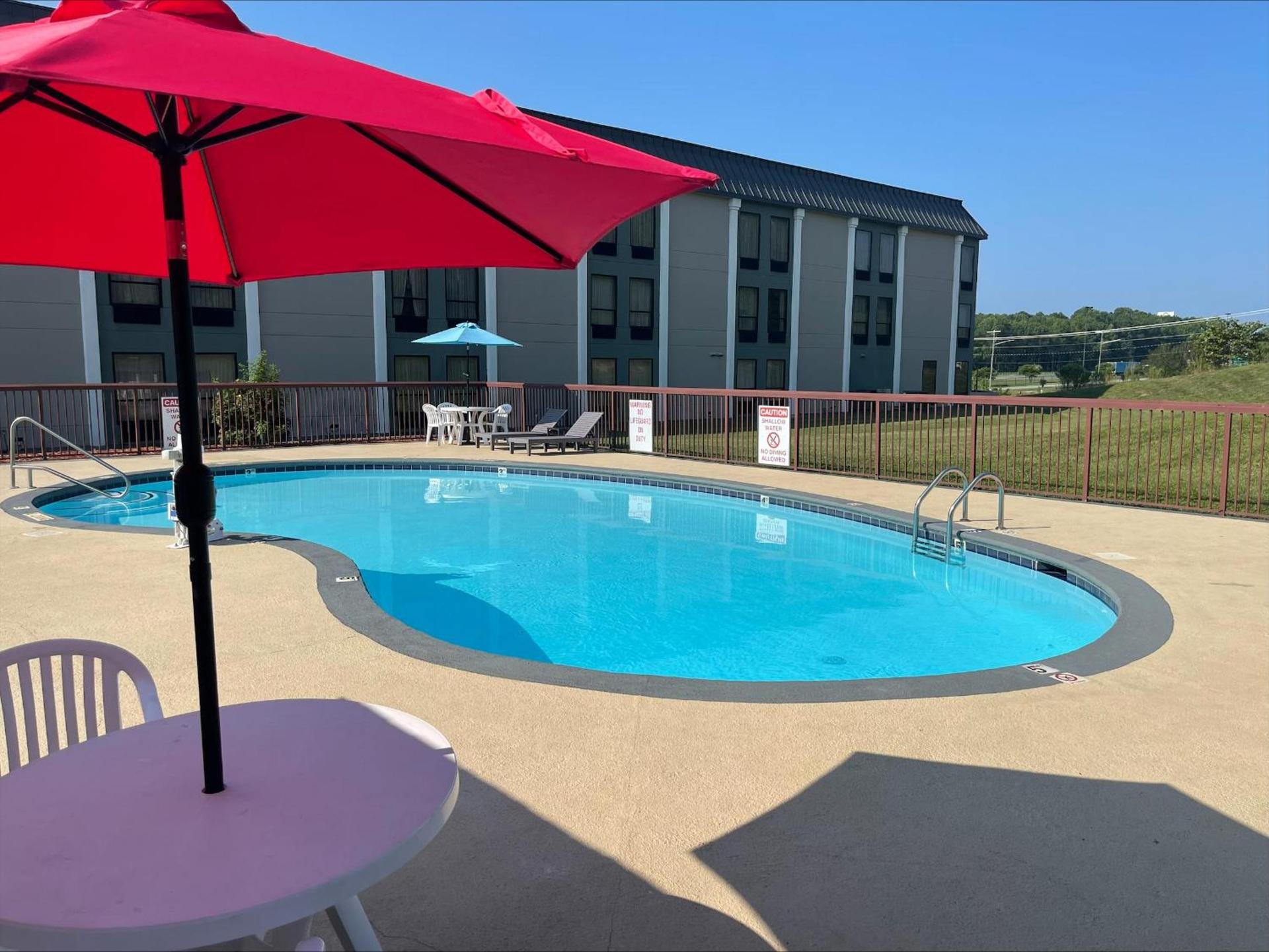 Quality Inn & Suites Lexington South photo 48
