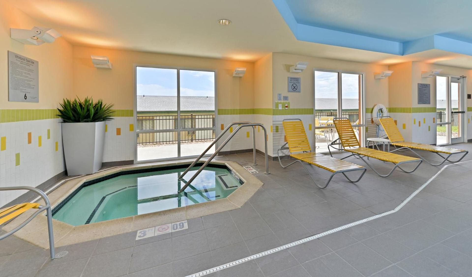Fairfield Inn & Suites by Marriott Cedar Rapids photo 2