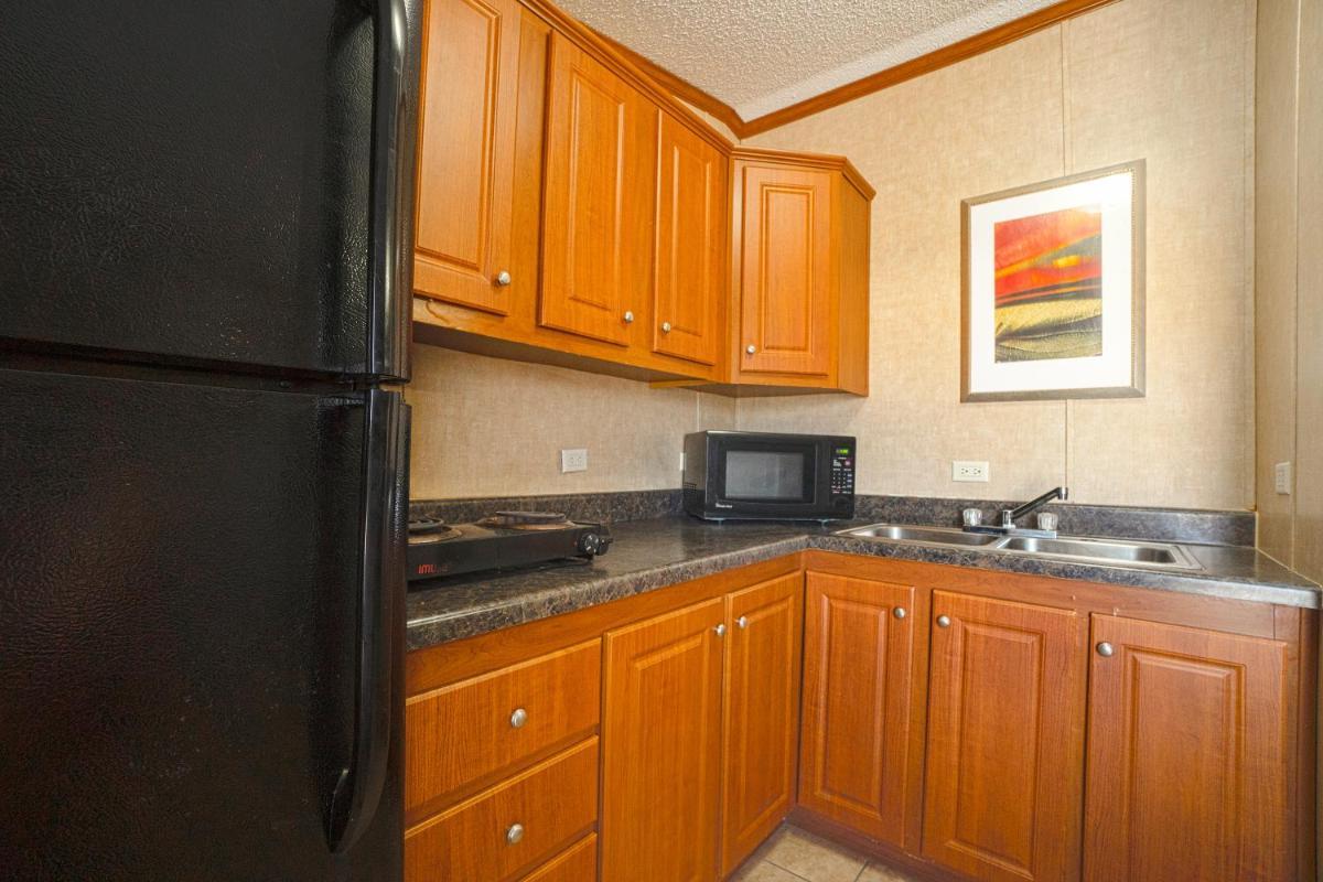 Grand Eagle Ford Lodge & RV Park Nixon By OYO photo 22