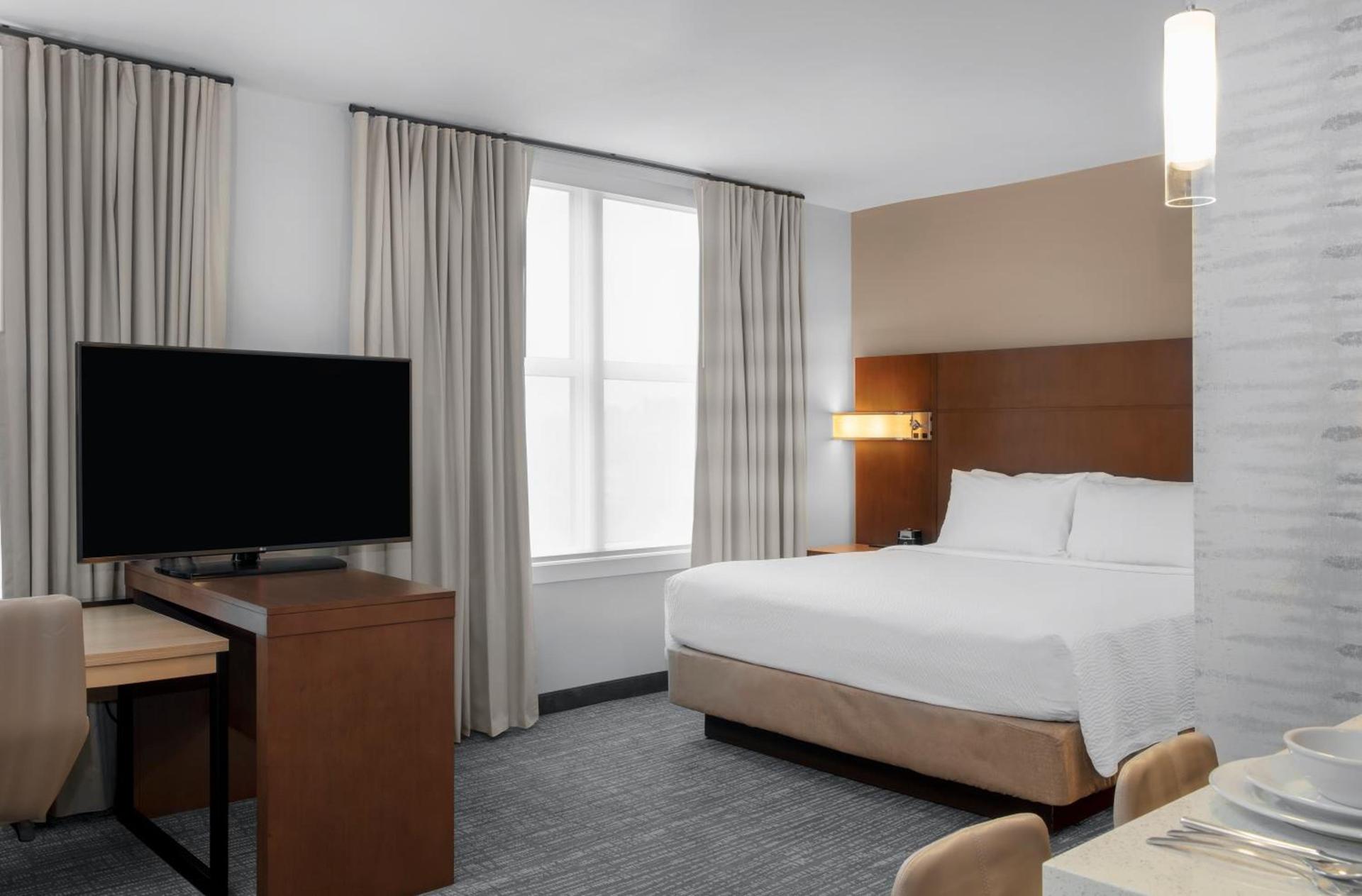 Residence Inn by Marriott Norwalk photo 14