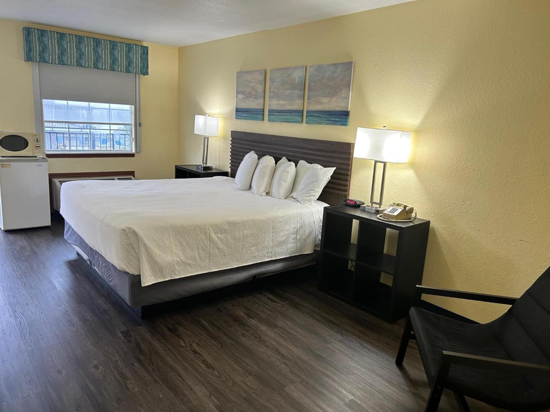 Seven Gables Inn photo 20