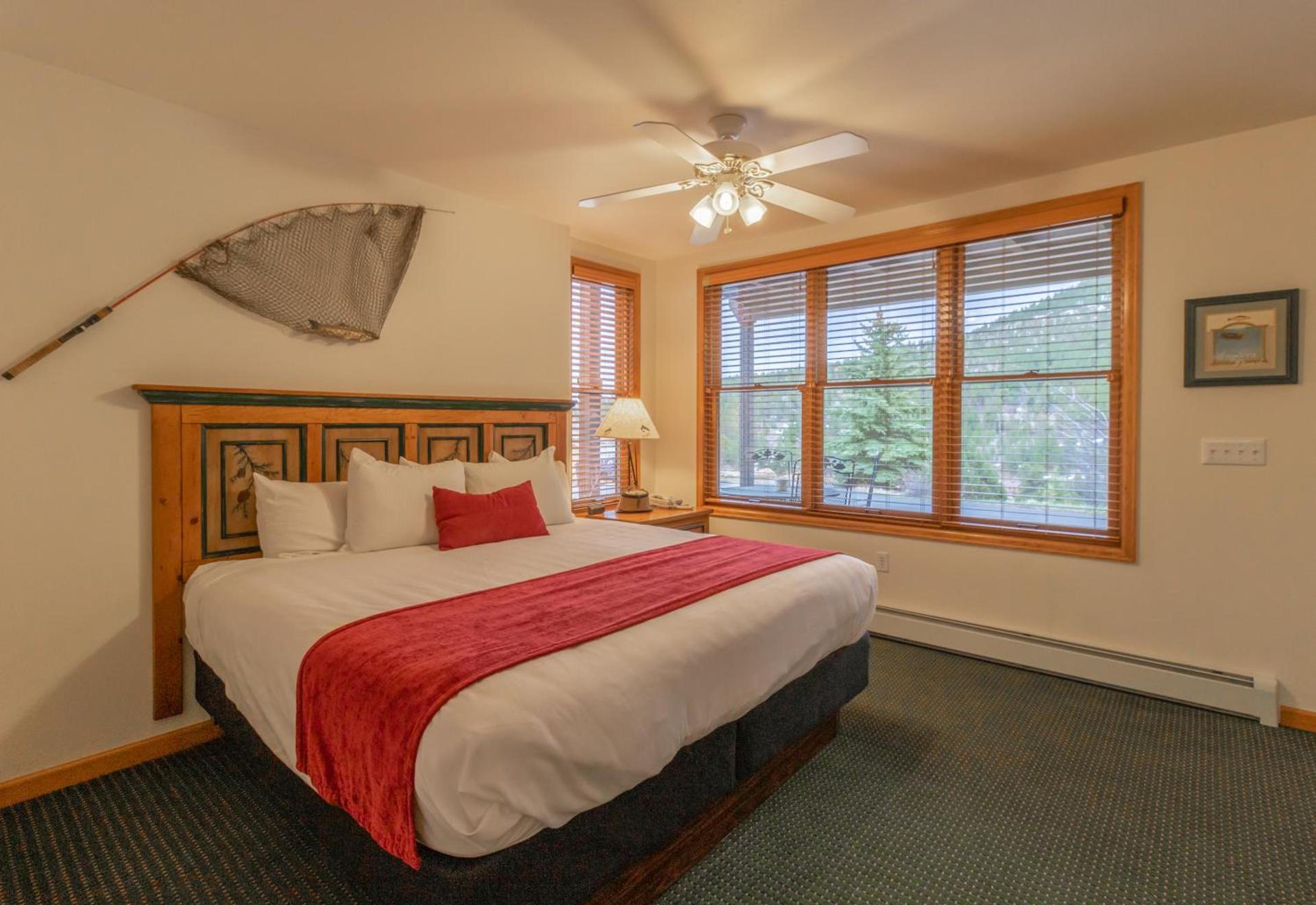 Wildwood Inn photo 21