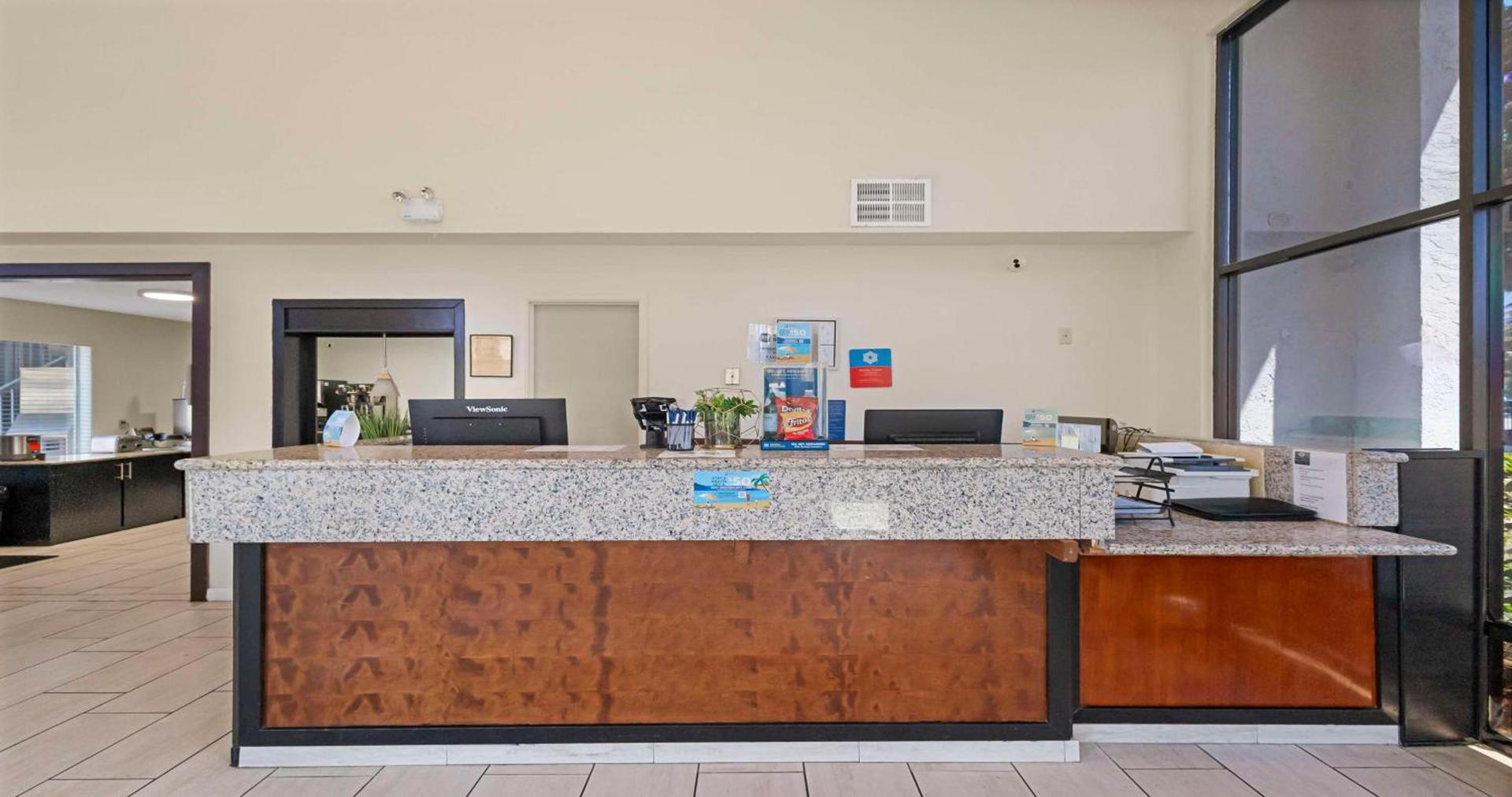 SureStay Plus Hotel by Best Western Sacramento North photo 9