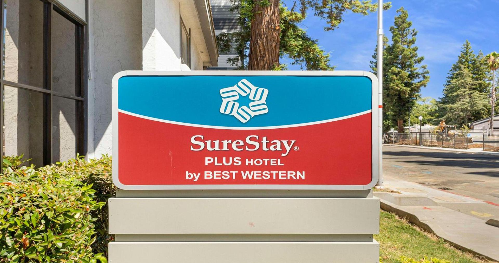 SureStay Plus Hotel by Best Western Sacramento North photo 2
