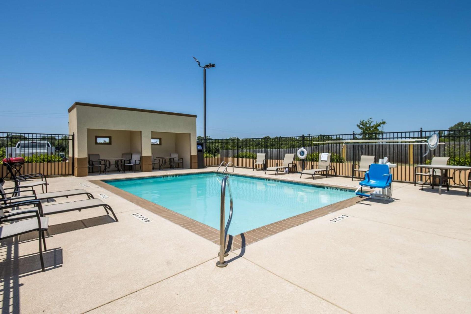 Best Western Temple Inn & Suites photo 2