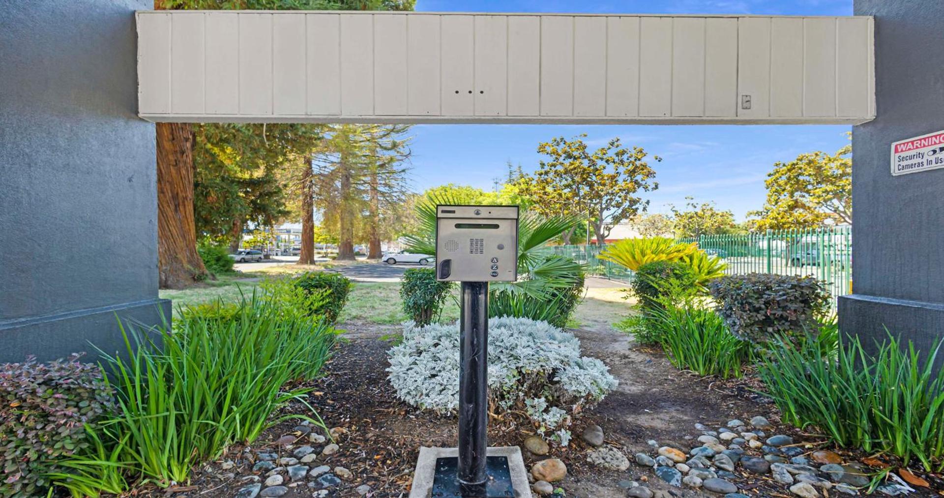 SureStay Plus Hotel by Best Western Sacramento North photo 6