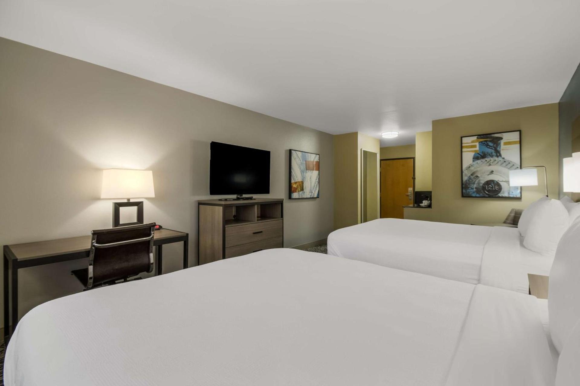 Best Western Temple Inn & Suites photo 11