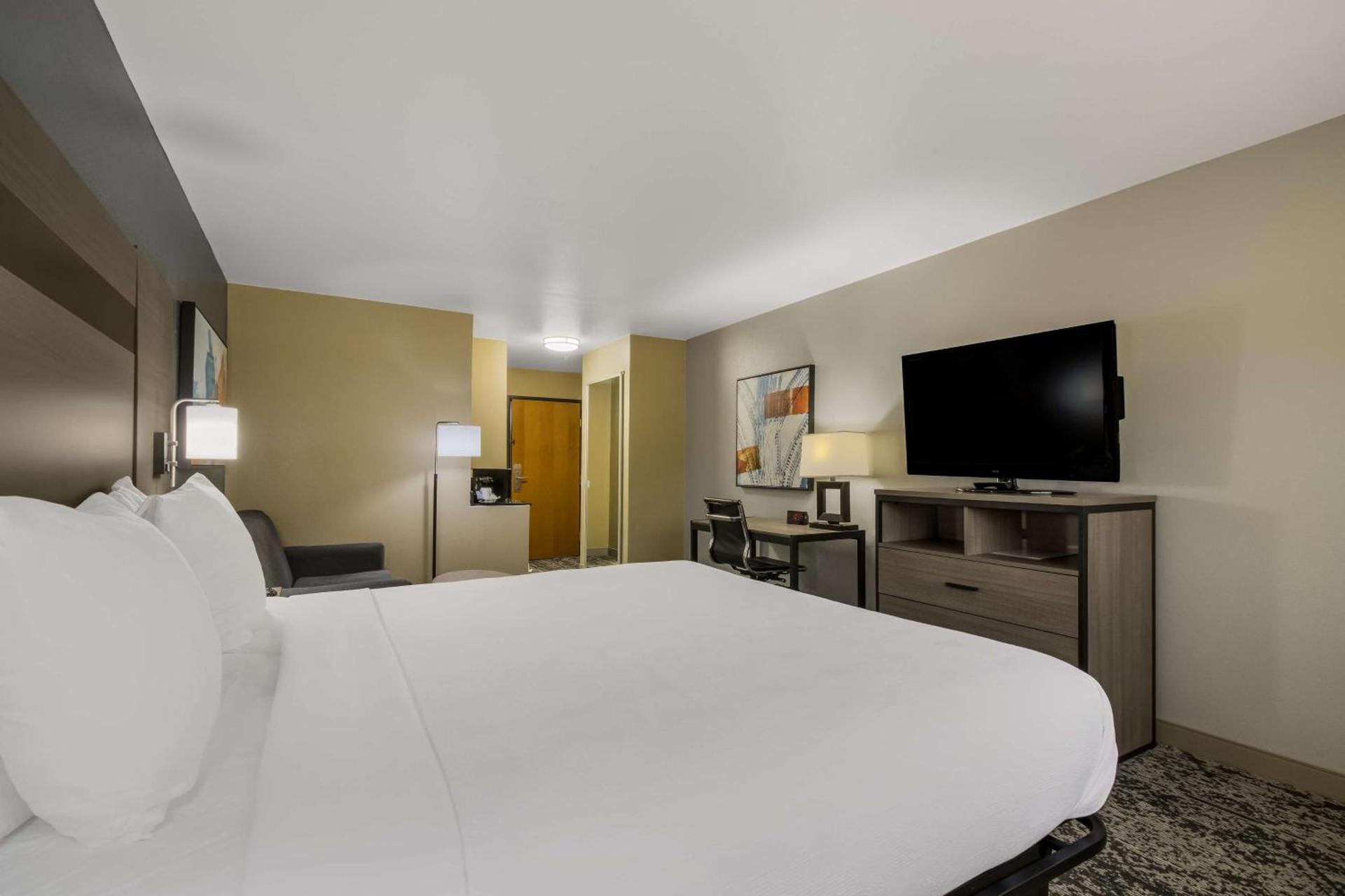 Best Western Temple Inn & Suites photo 14