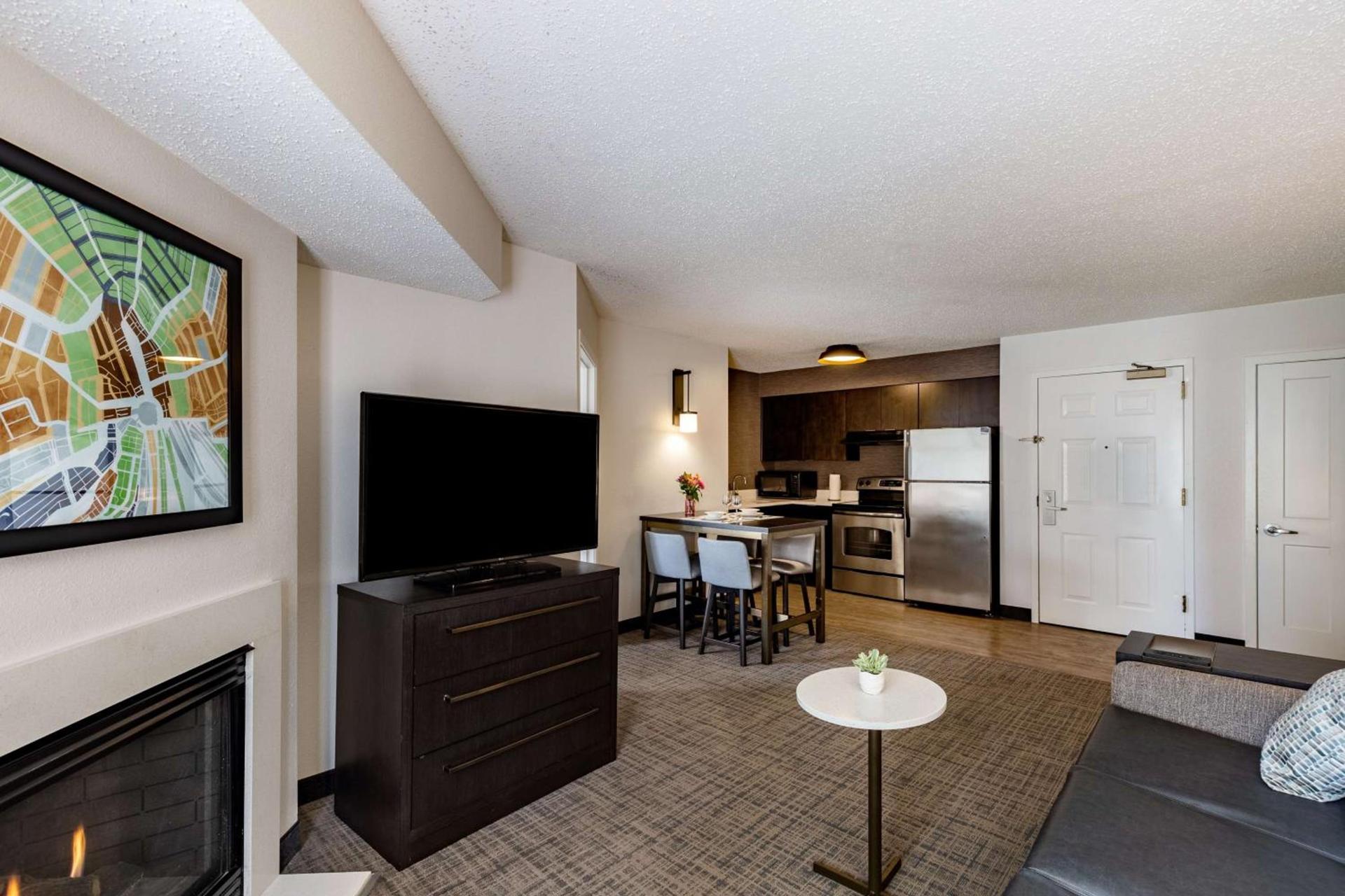 Sonesta ES Suites Parsippany Morris Plains photo 40