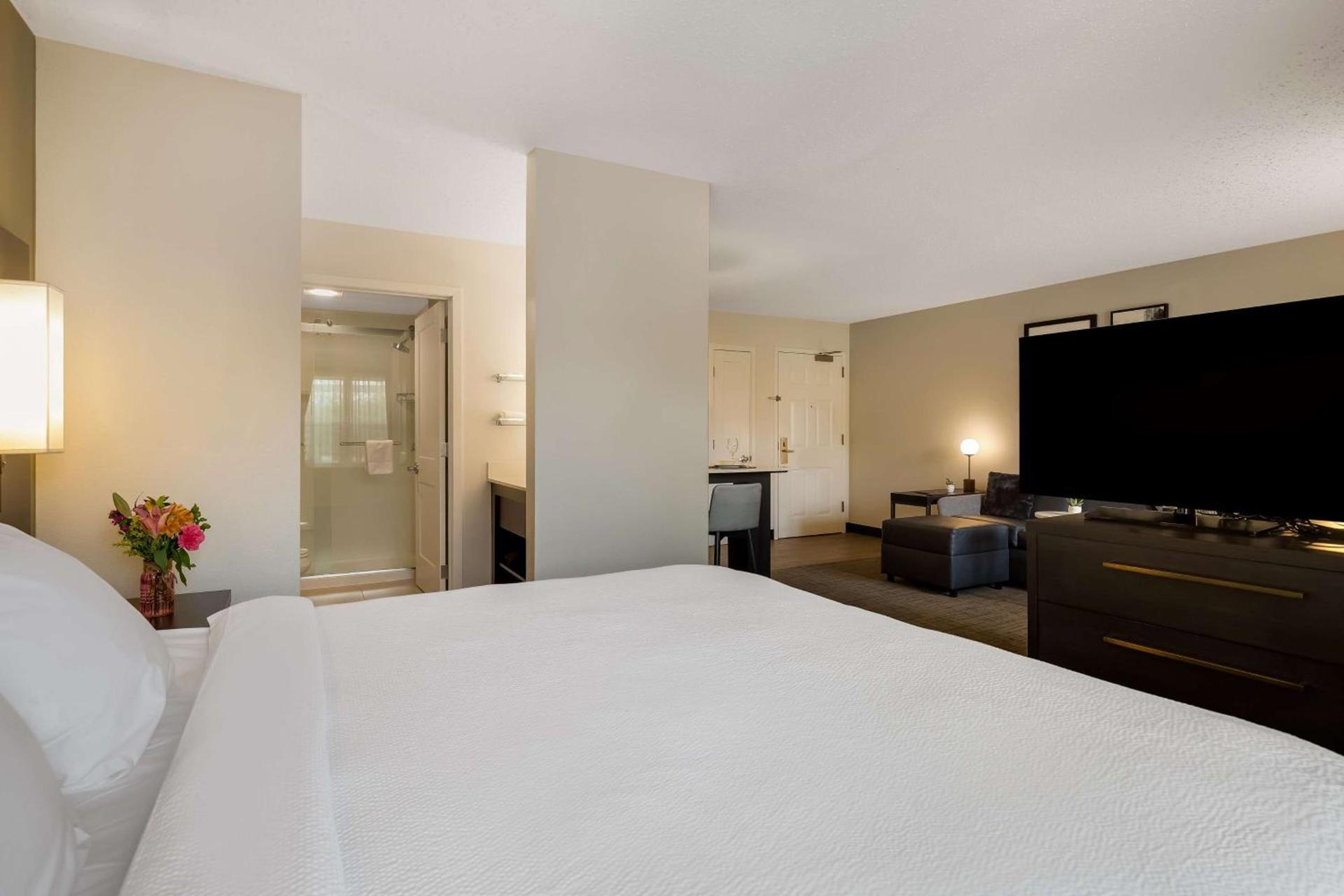 Sonesta ES Suites Parsippany Morris Plains photo 5