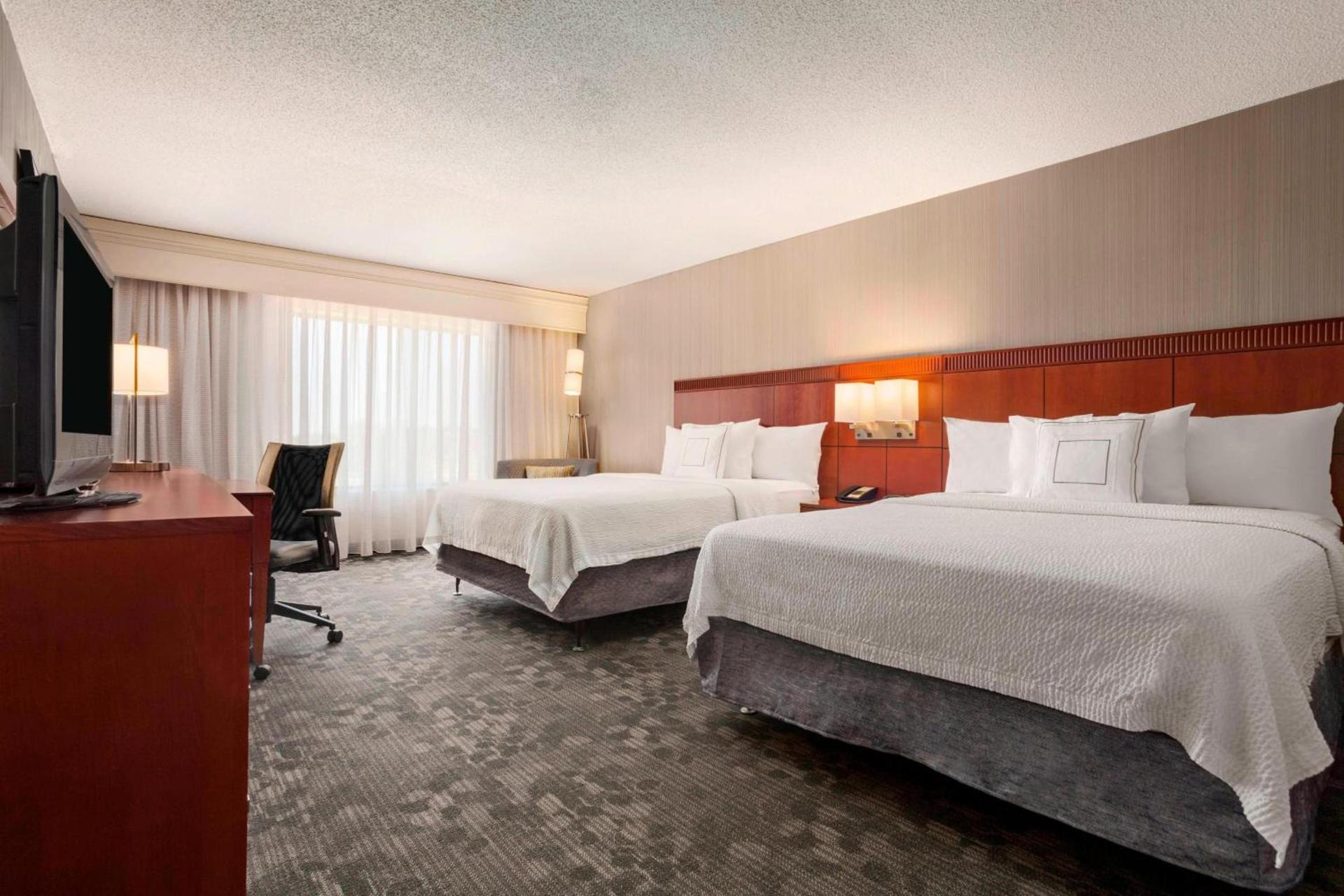 Courtyard by Marriott Springfield photo 11
