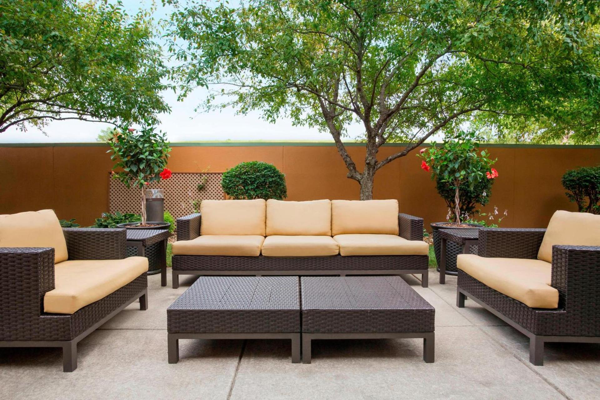 Courtyard by Marriott Springfield photo 8